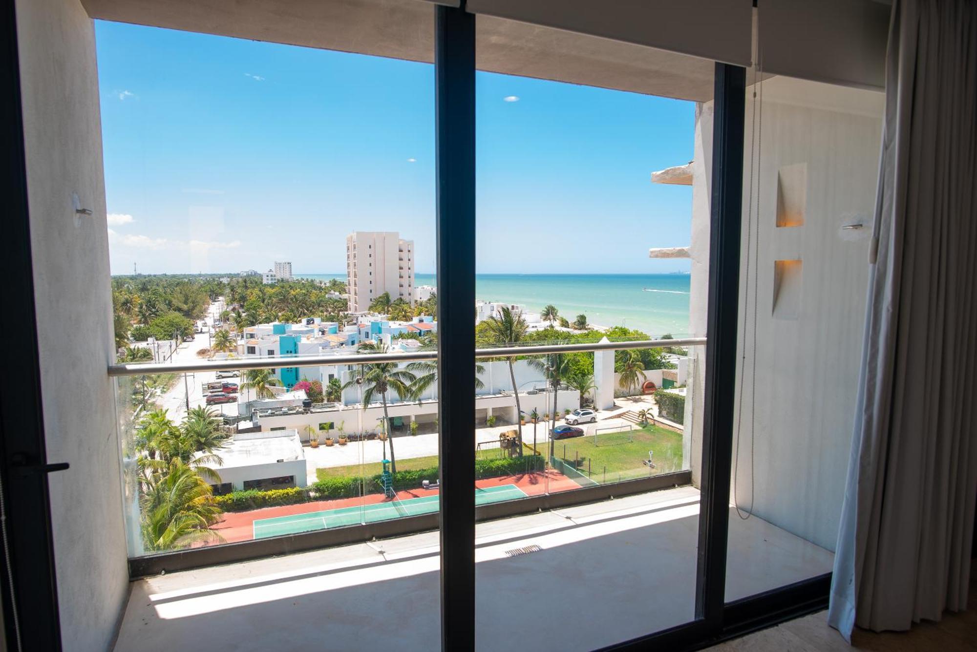 Apartment 97984 Ocean Views From All The Bedrooms Of This Deluxe Beachfront Condo, Paradise *