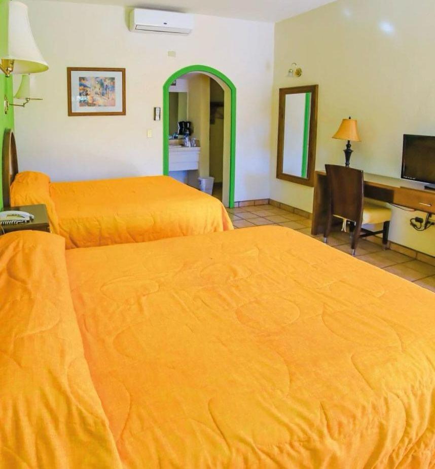 Hotel Hacienda Loreto 3*