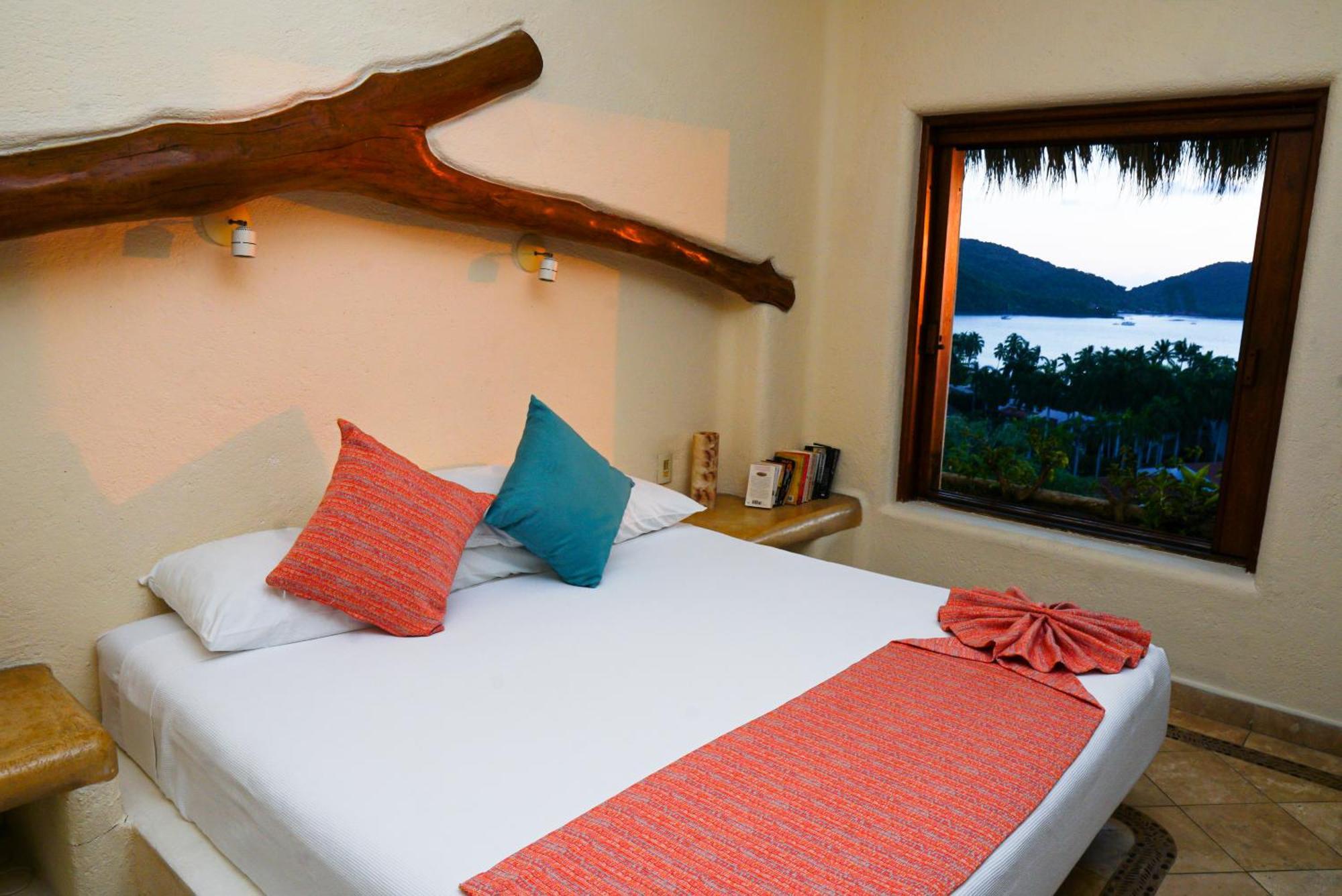 San Sebastian Zihuatanejo