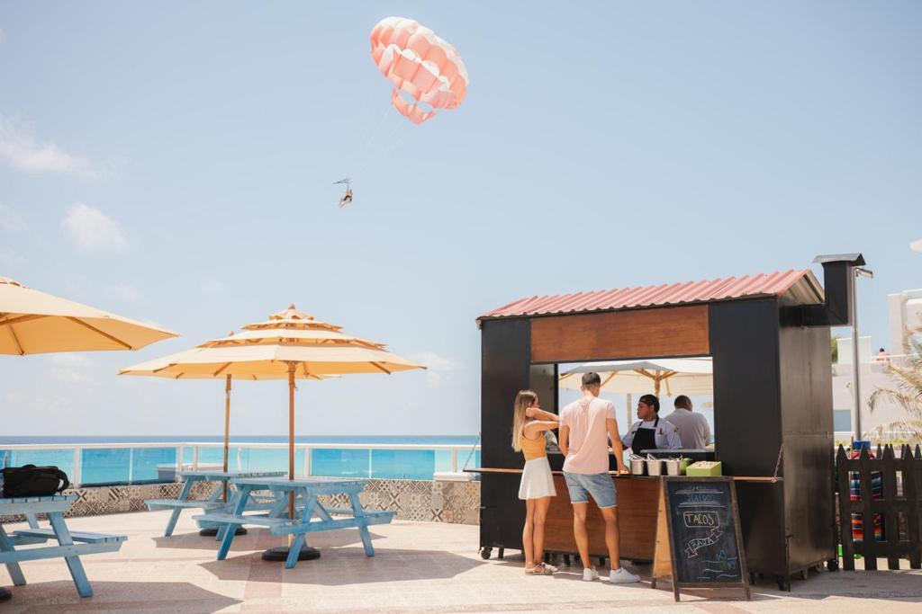 Wyndham Alltra Resort Cancun