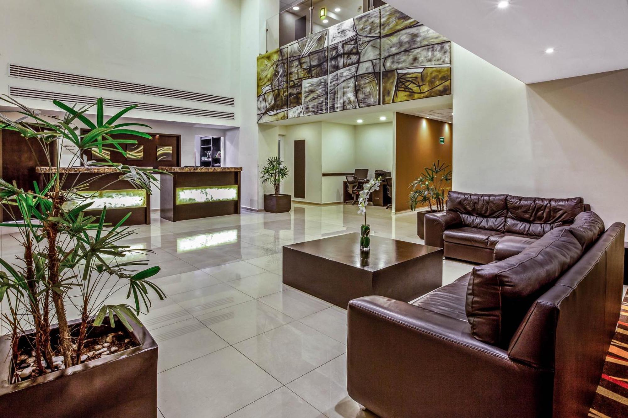 Garden Park Hotel Hotel