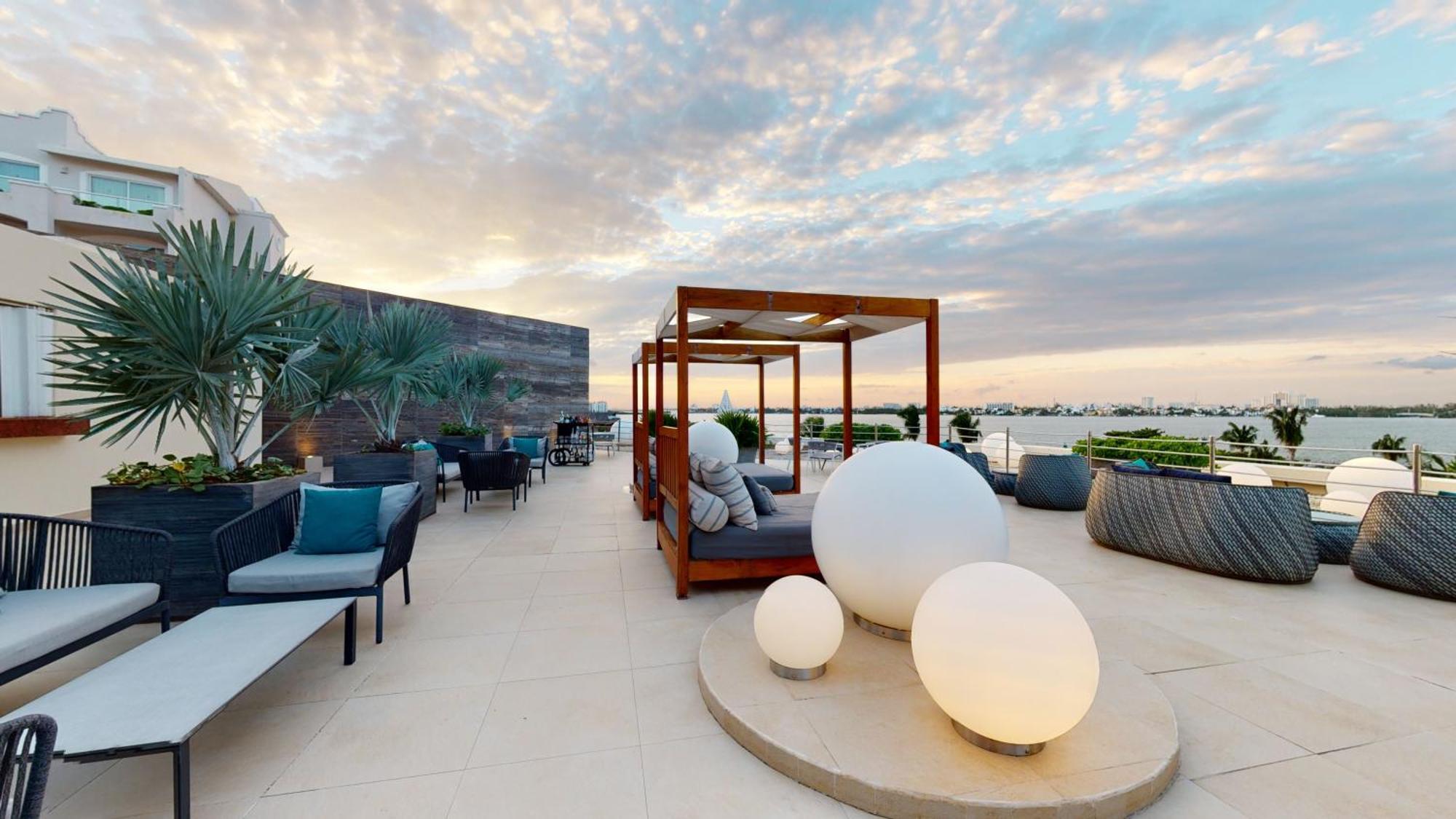 Hotel Royal Select At Grand Park Royal (adults Only) Cancun