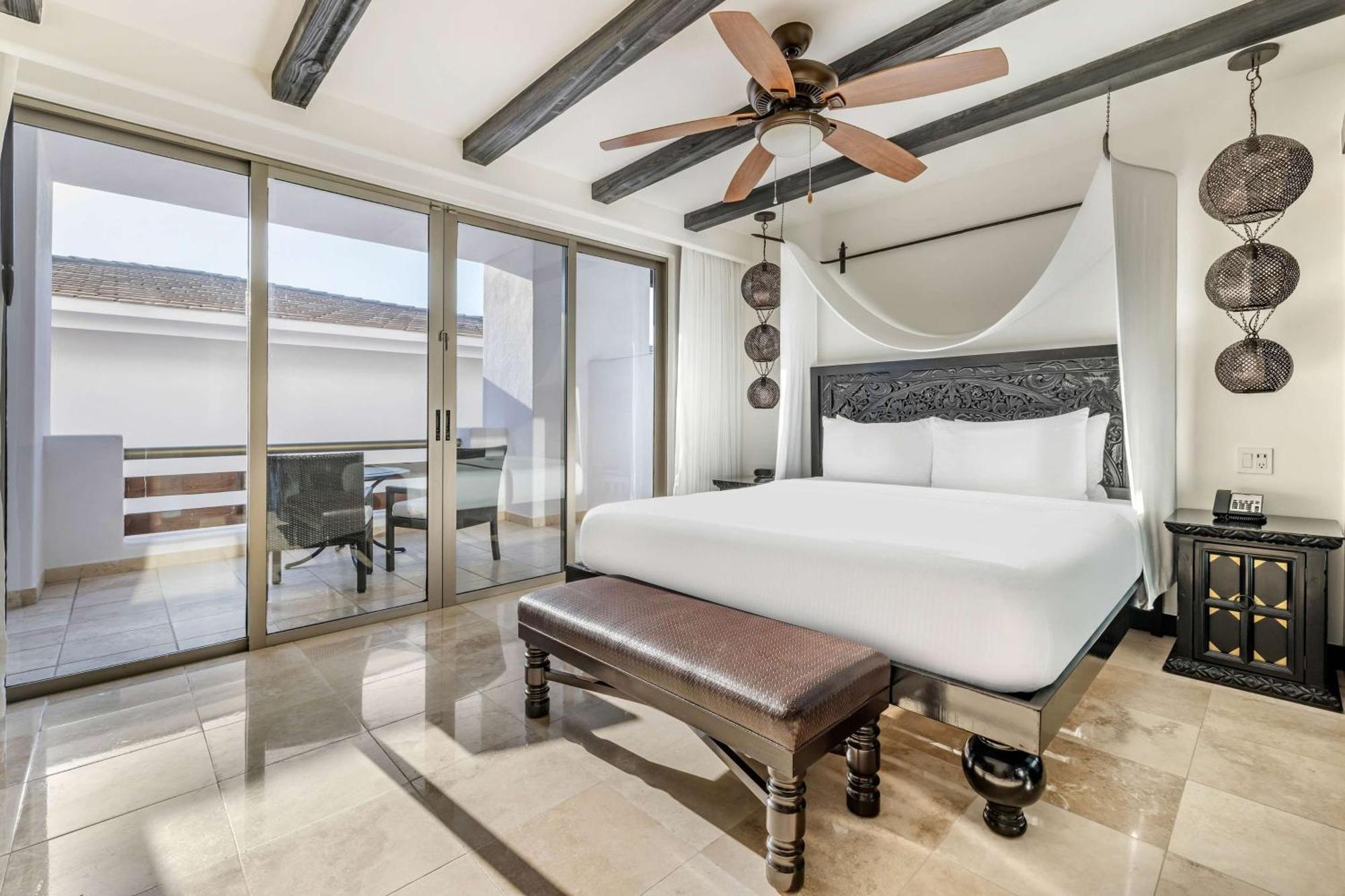 Resort Hilton Vacation Club Cabo Azul Cabos 3*