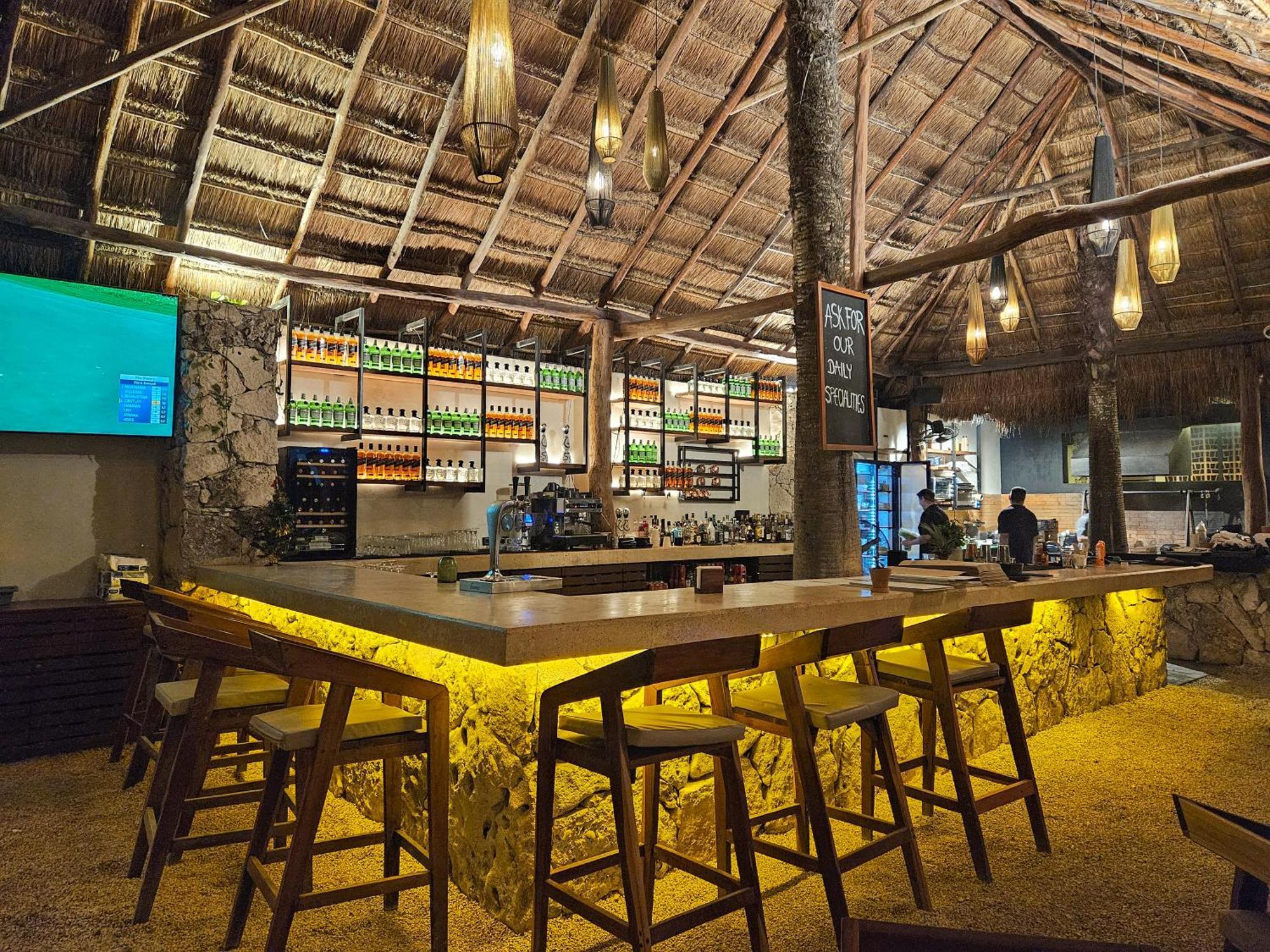 Hermosa En Tulum Country Club Acceso A Playa Villa Akumal