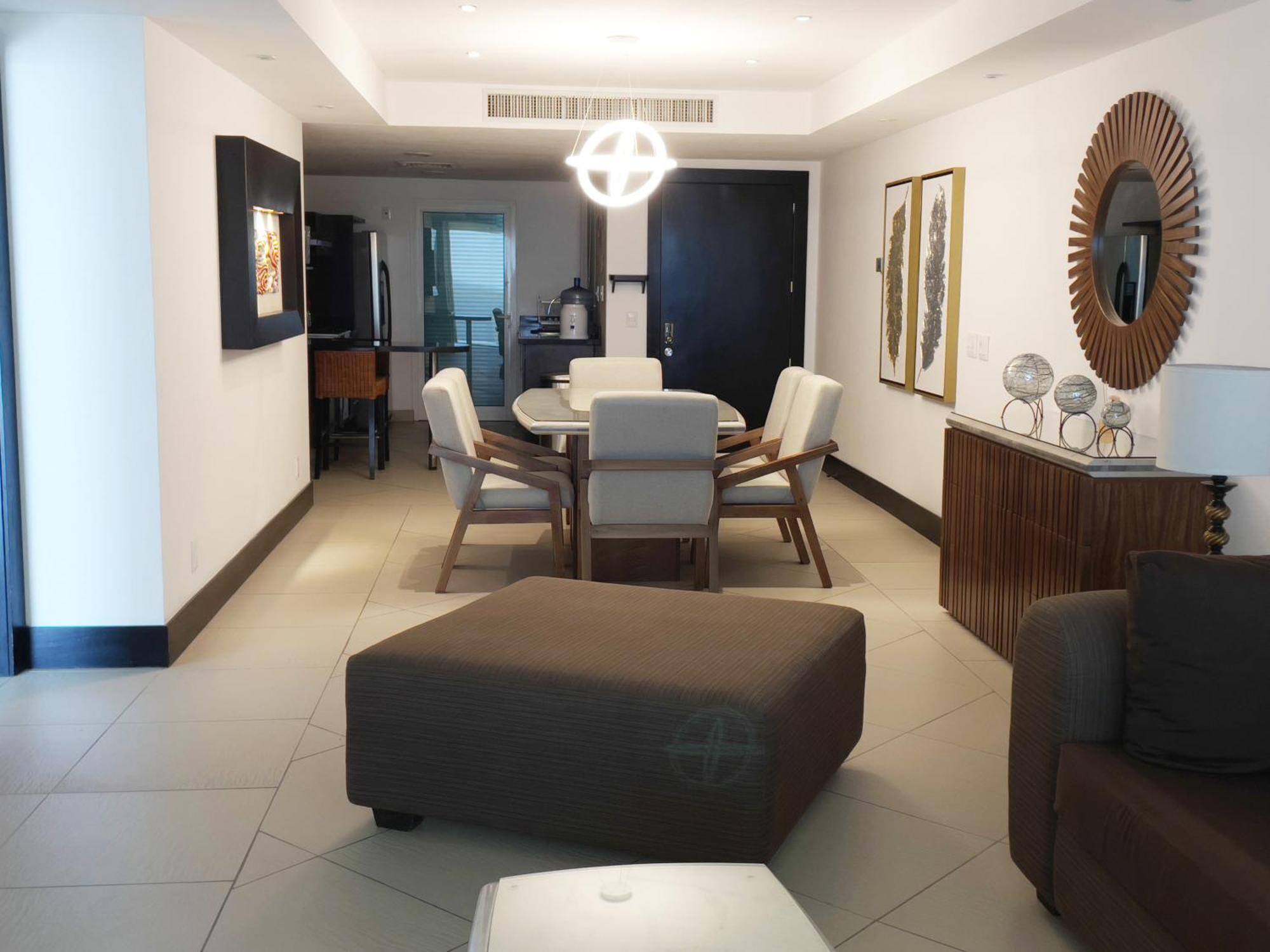Bay View Grand Marina Ixtapa En Pie De Playa *