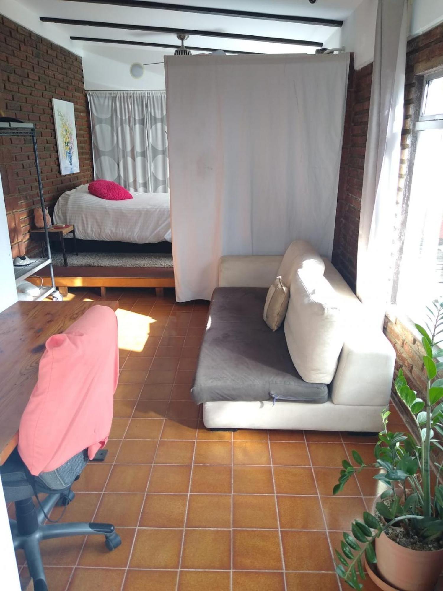 Bed & Breakfast Oui Madame 3*