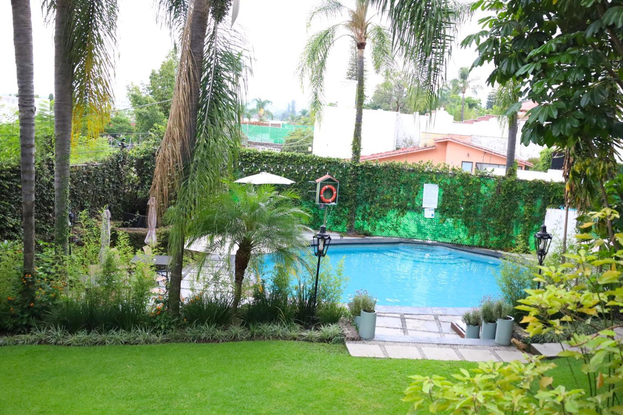 Grand Vista Hotel
