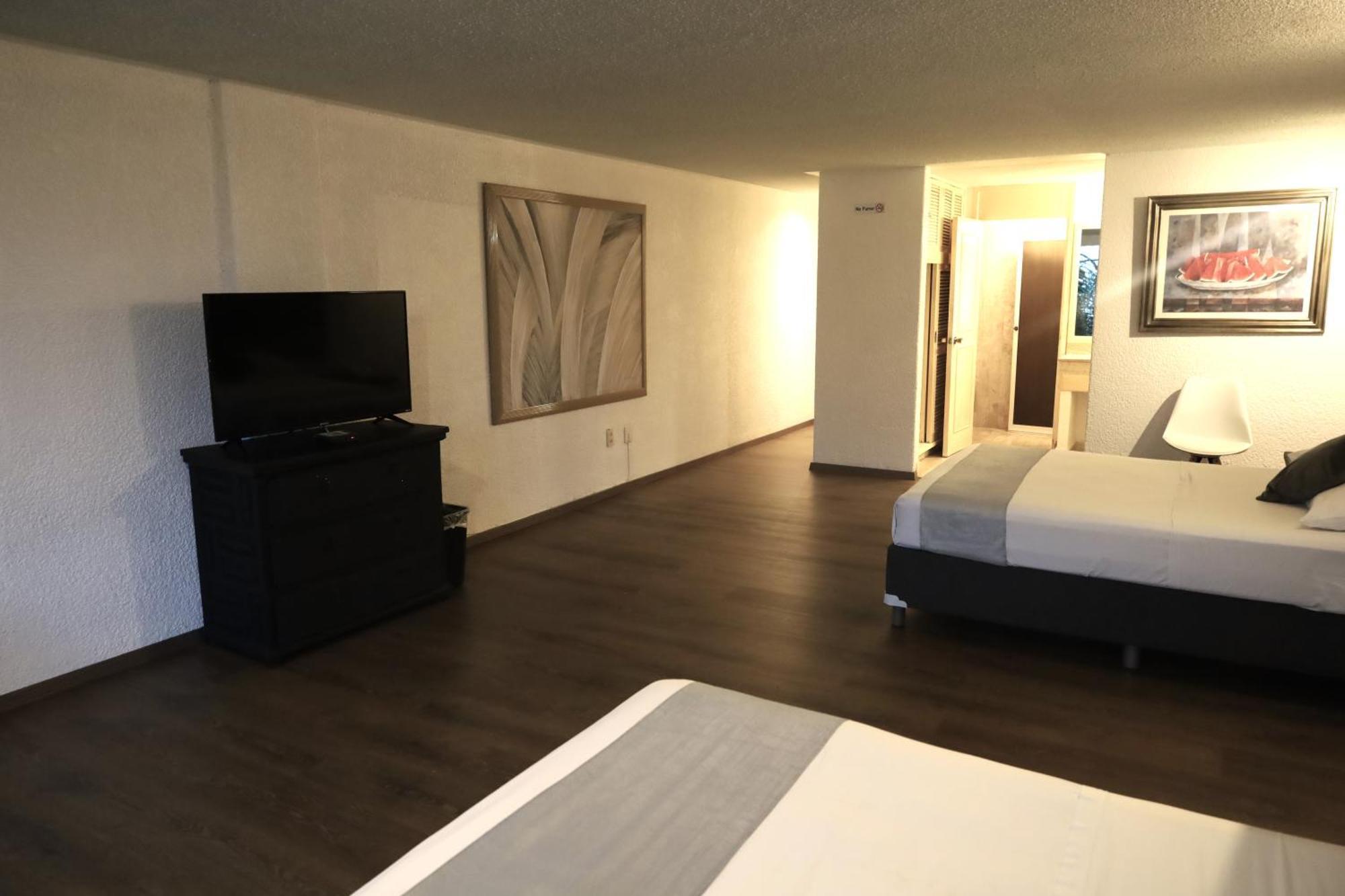 Grand Vista Hotel 3*