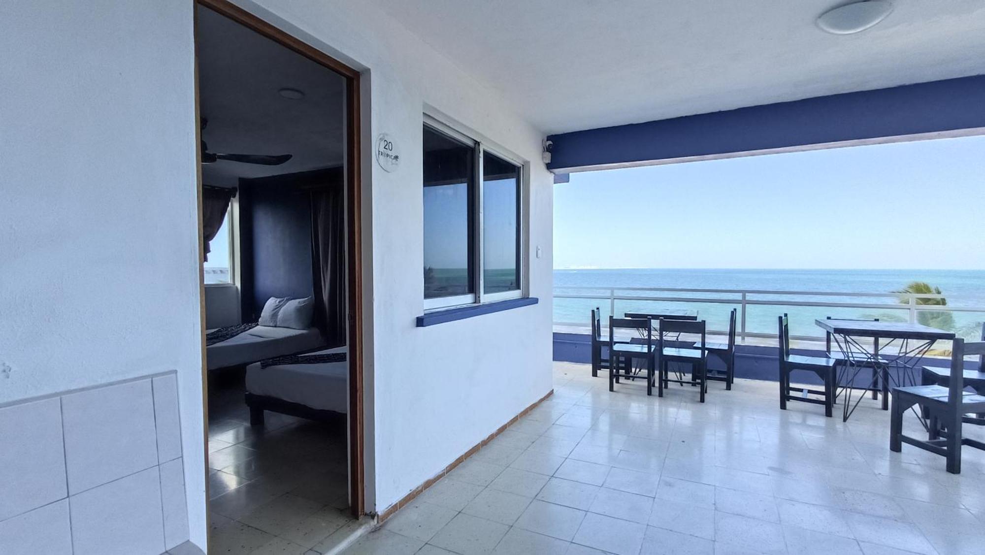 Hotel Tropical