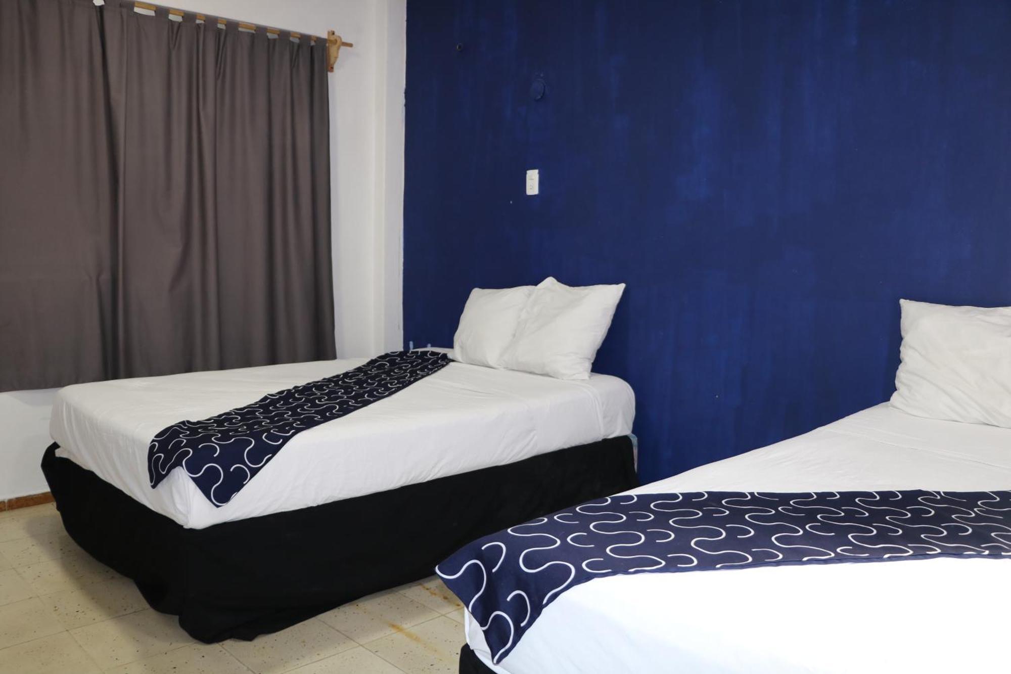 Tropical Hotel 3*