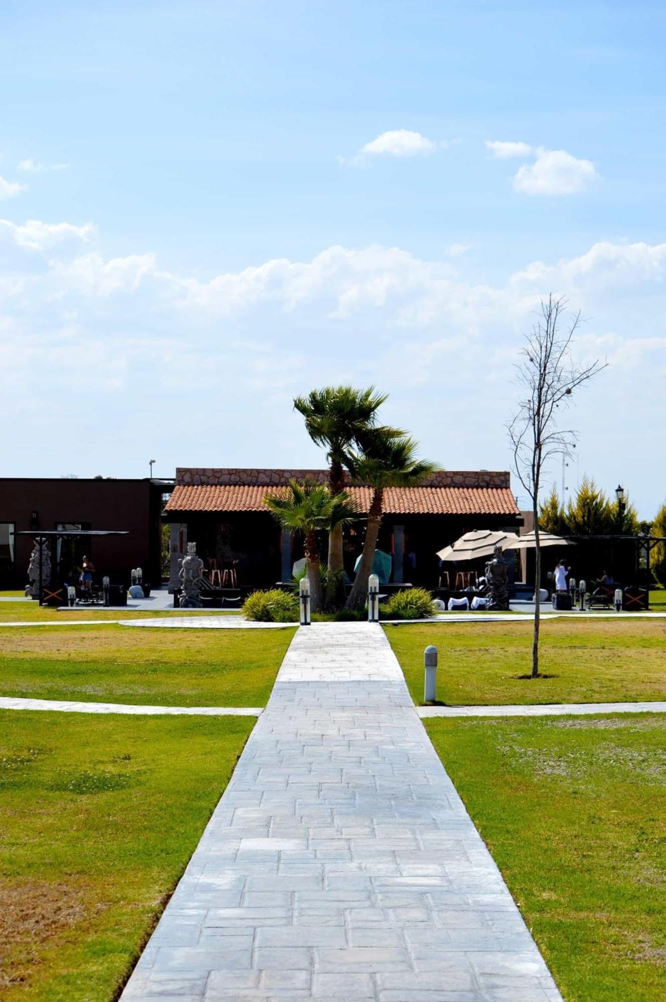 Hacienda Picachos & Padel Hotel