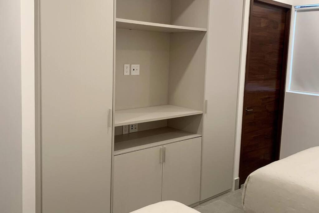 4 Bedroom, Front Flat - Vallarta *