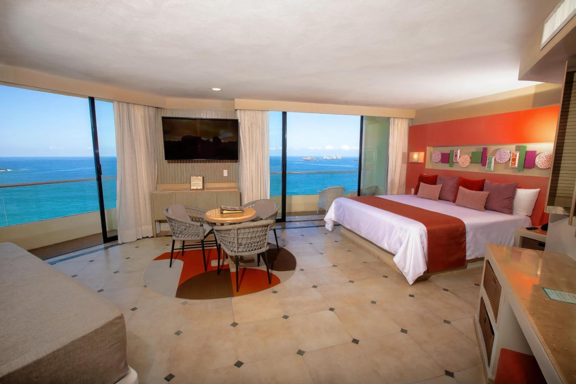 Resort Sunscape Dorado Pacifico Ixtapa & 4*
