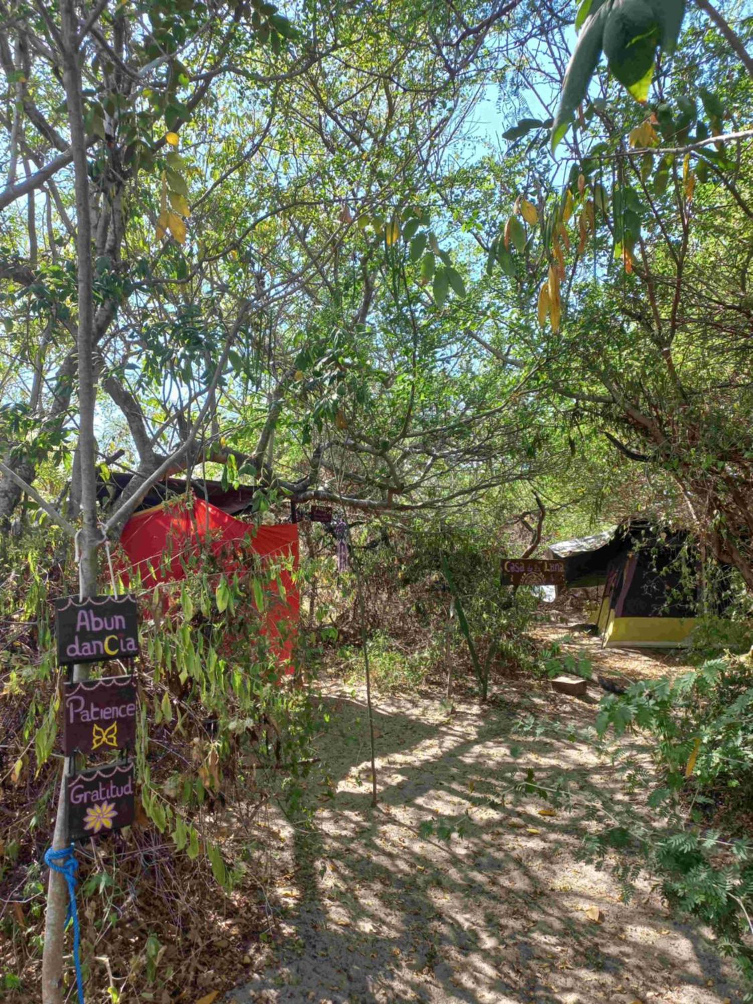 Playa Cosmica Chacahua - Nature Retreat & Wild Tribe Campsite *