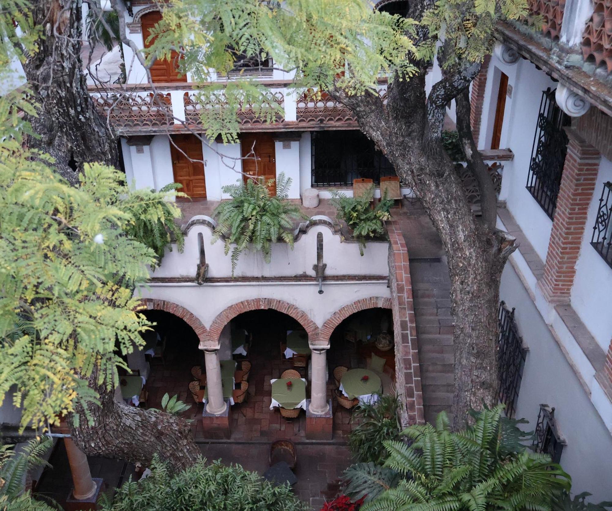 Hotel Arcos 3*