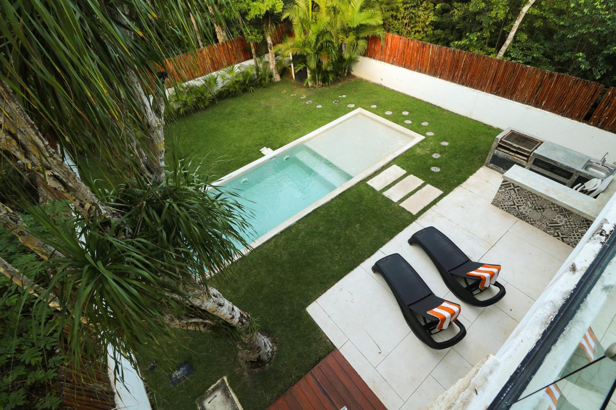 Villa Hermosa En Tulum Country Club Acceso A Playa Akumal