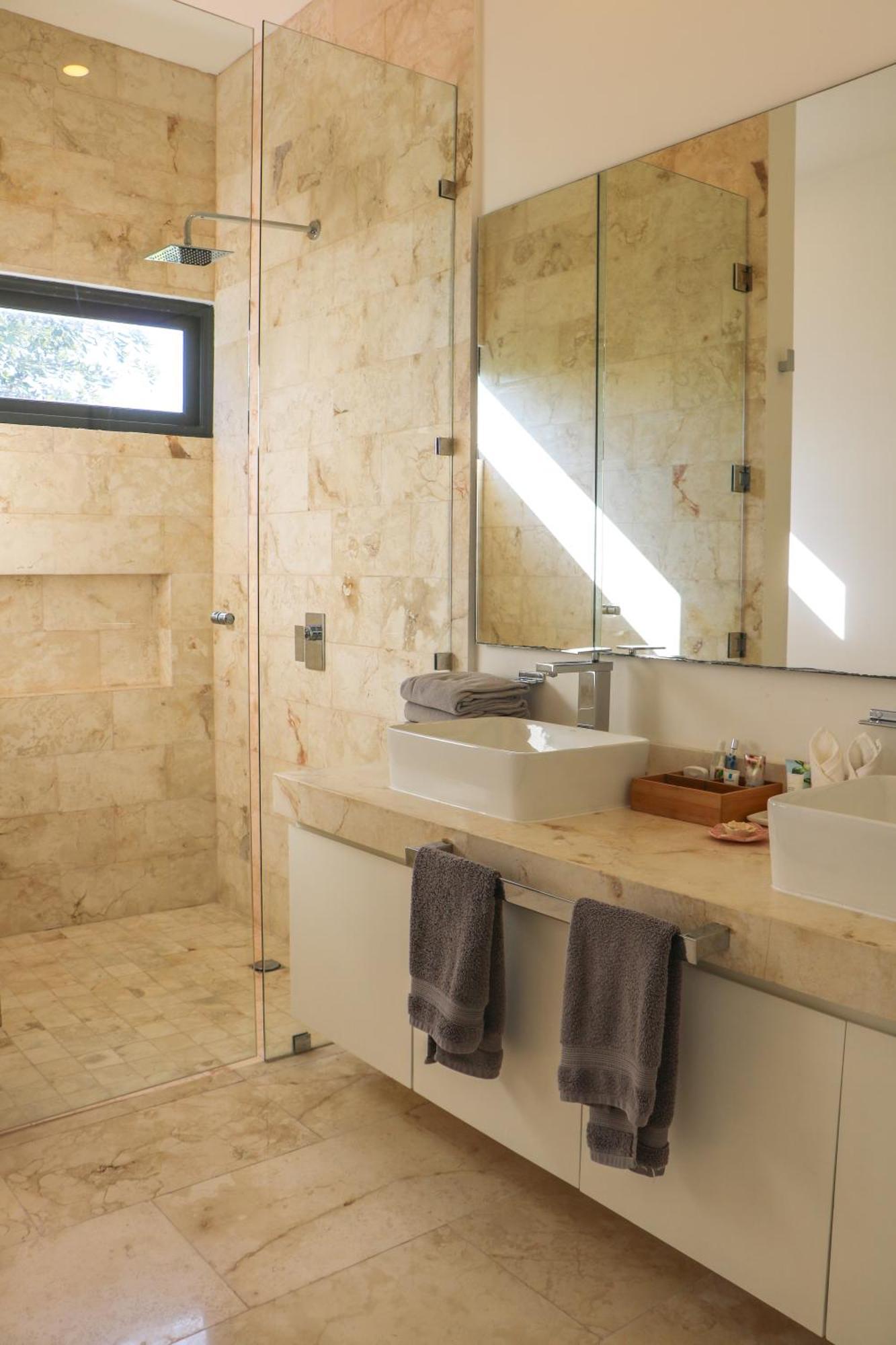 Villa Hermosa En Tulum Country Club Acceso A Playa