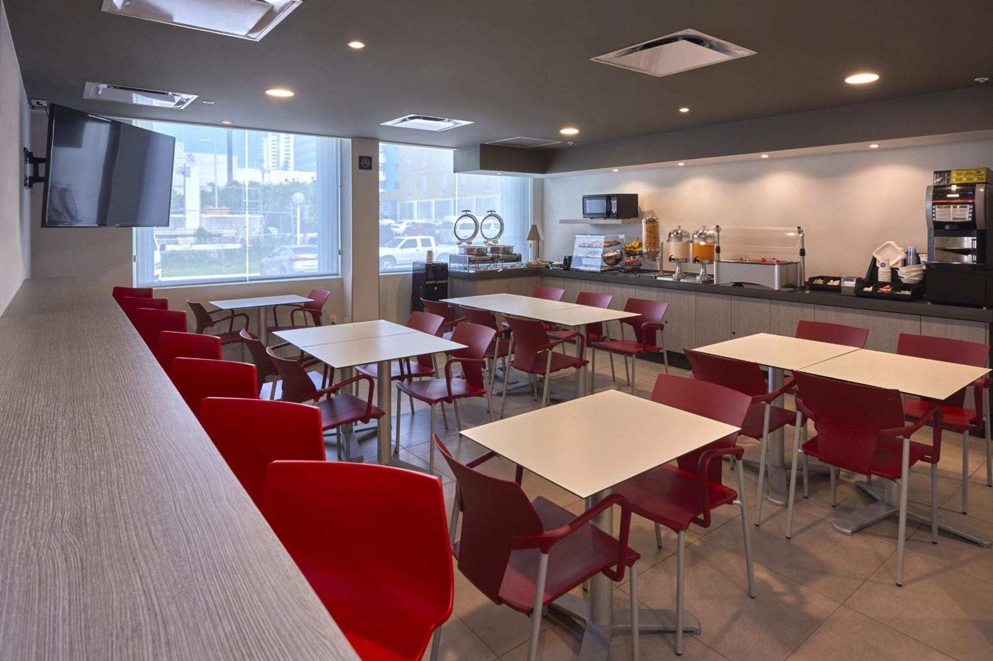 Express Junior By Marriott Aeropuerto Ciudad del Carmen