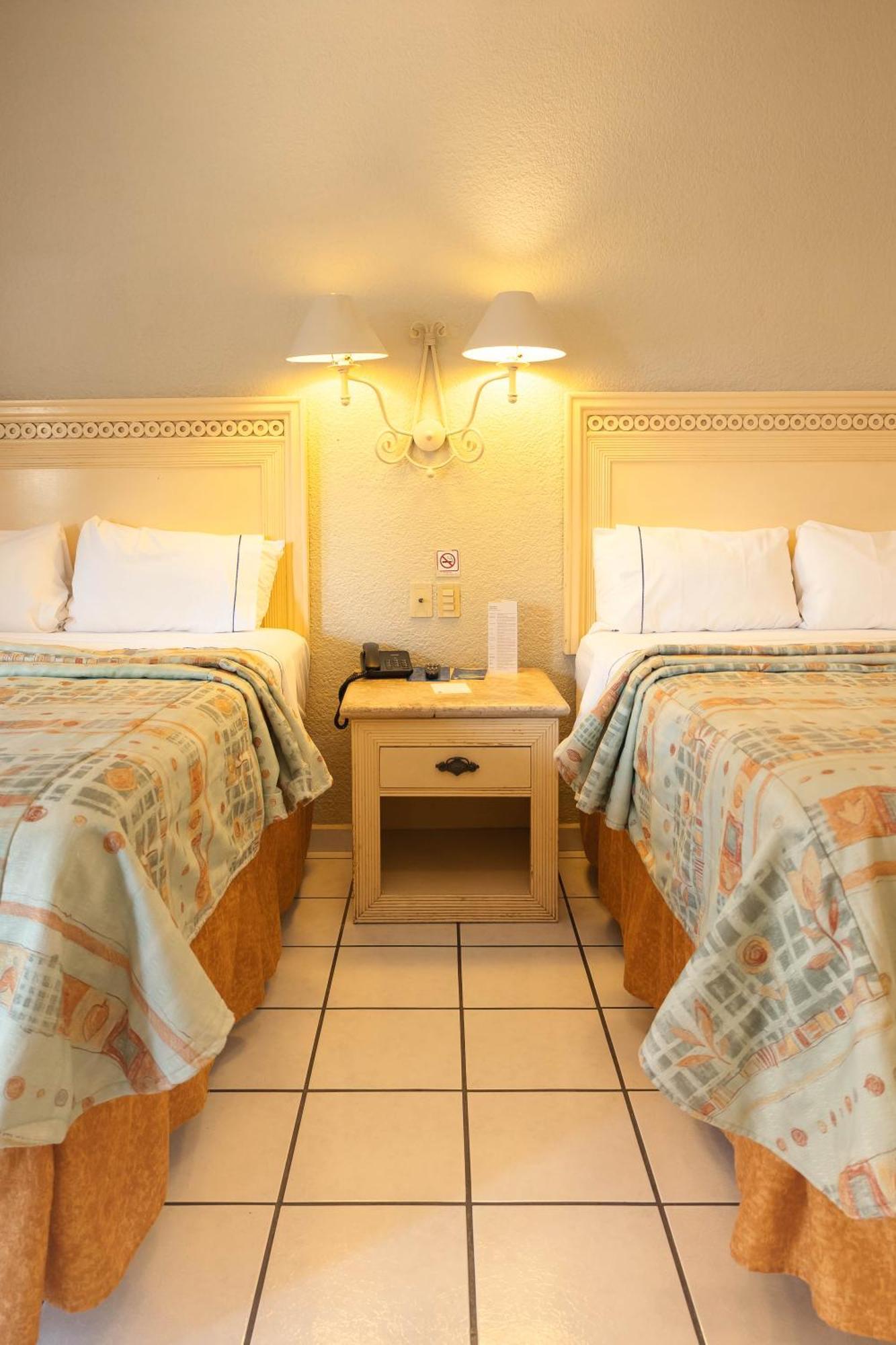 Maria Isabel Hotel Colima