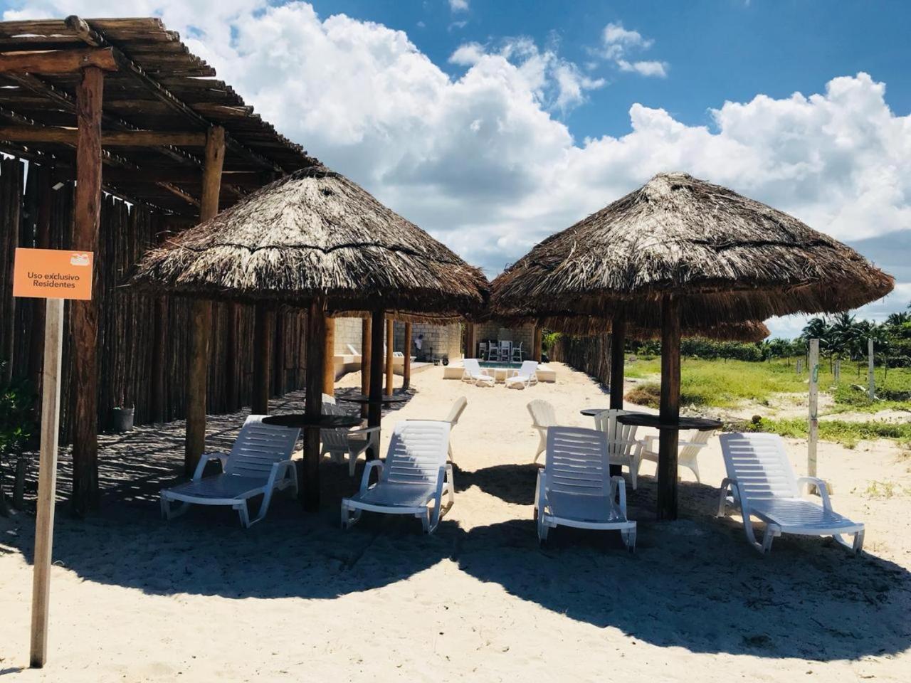 Chic Mexican Style Kookay, Beach Club Pool Villa Telchac Puerto
