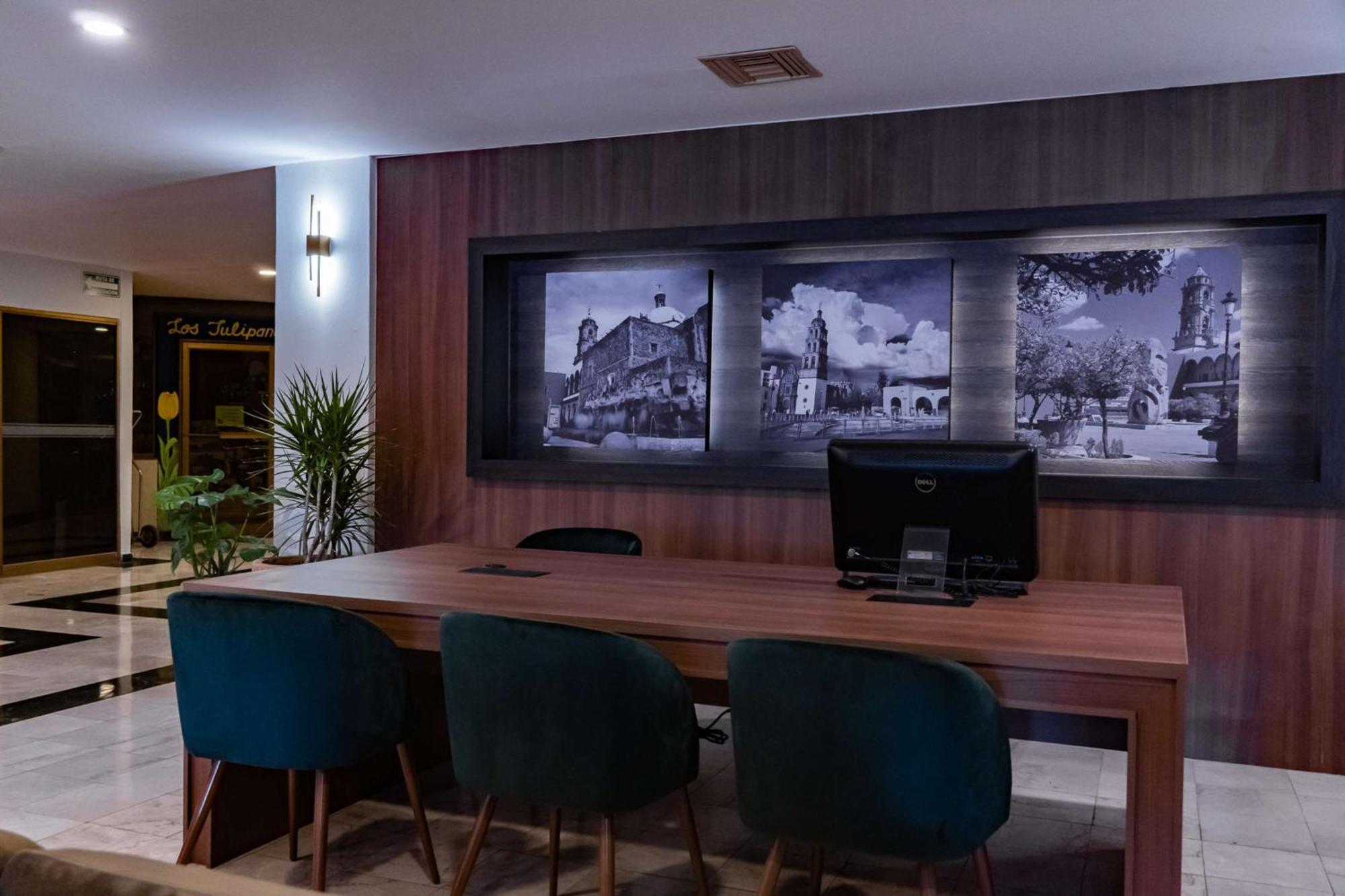 Western Plaza Florida & Tower Hotel 3*