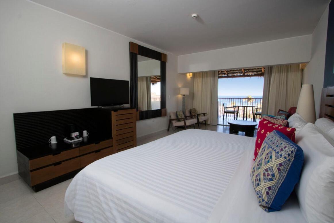 Grand Decameron Cabos, A Trademark (adults Only) Resort San Jose del Cabo