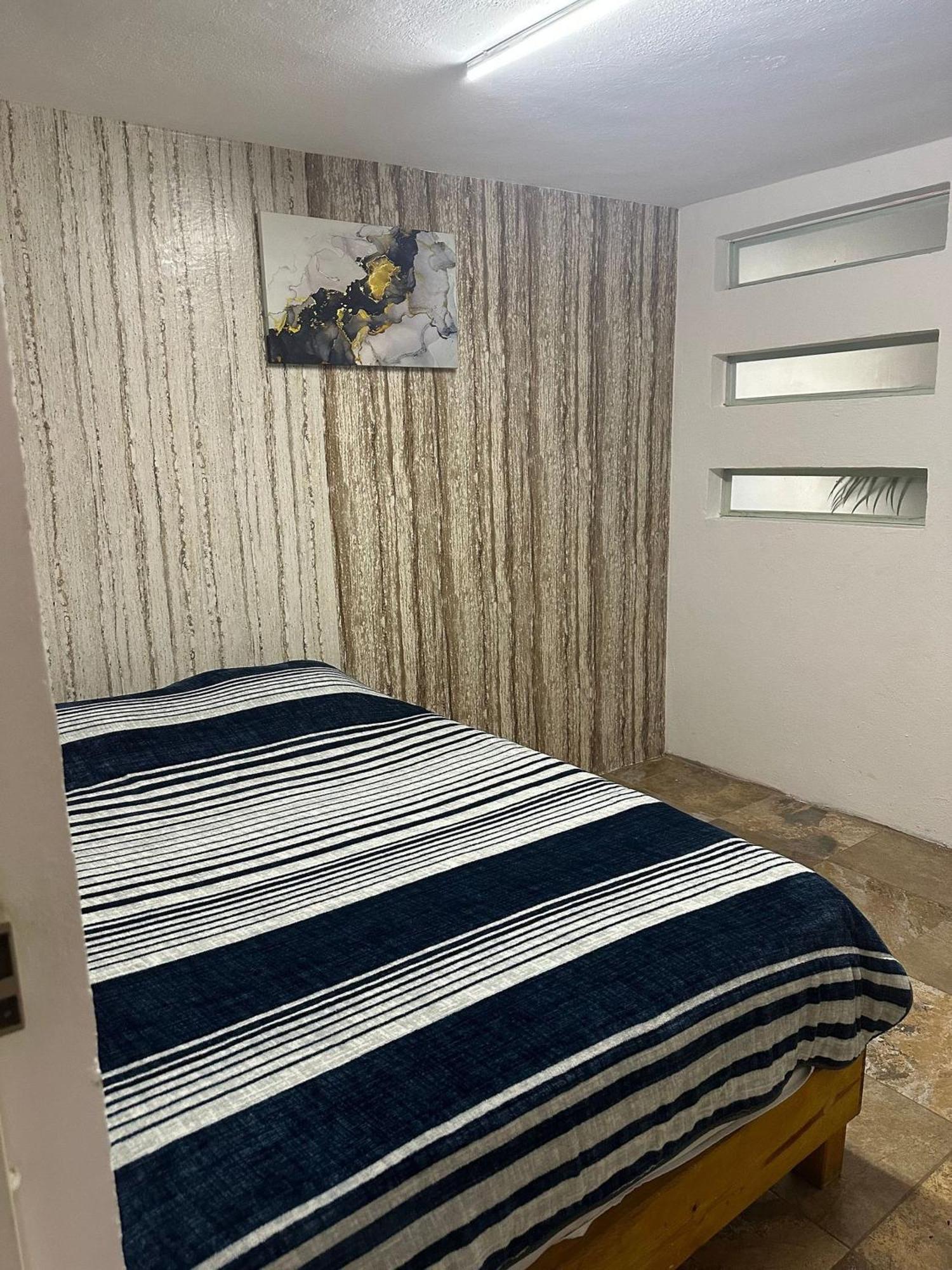 Casa Vazquez: Personalized Comfort And Service Holiday home
