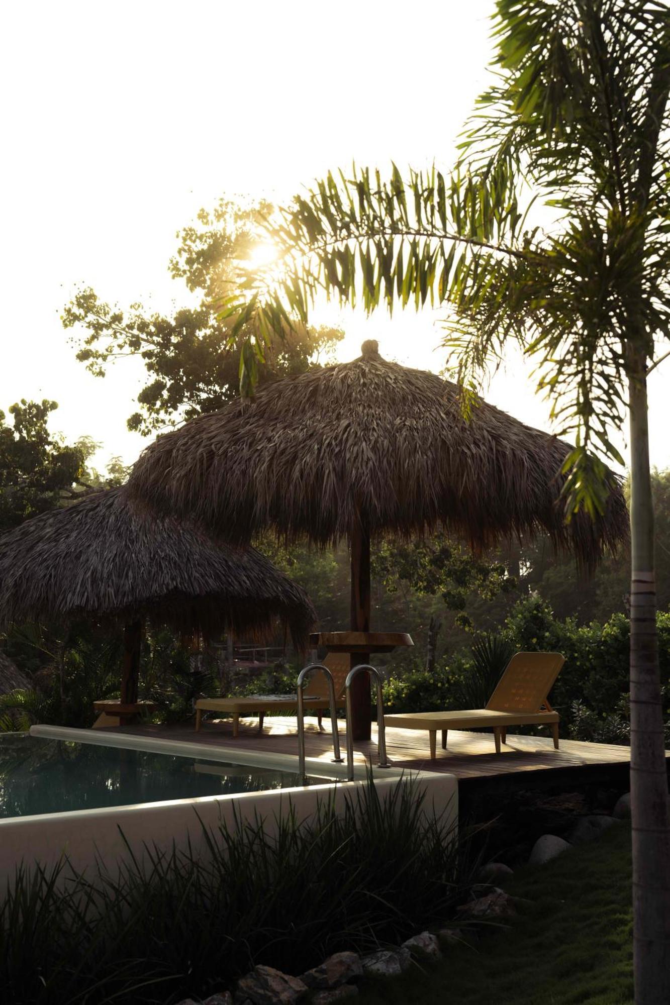 Oasis, Apartment Troncones