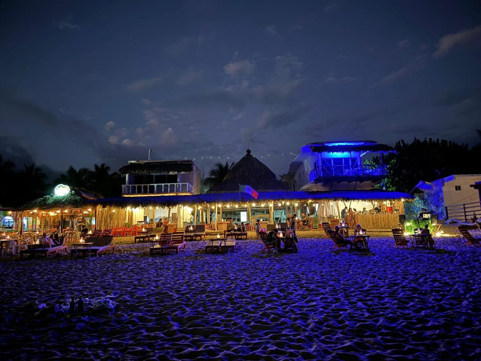 Che & Club Hostel