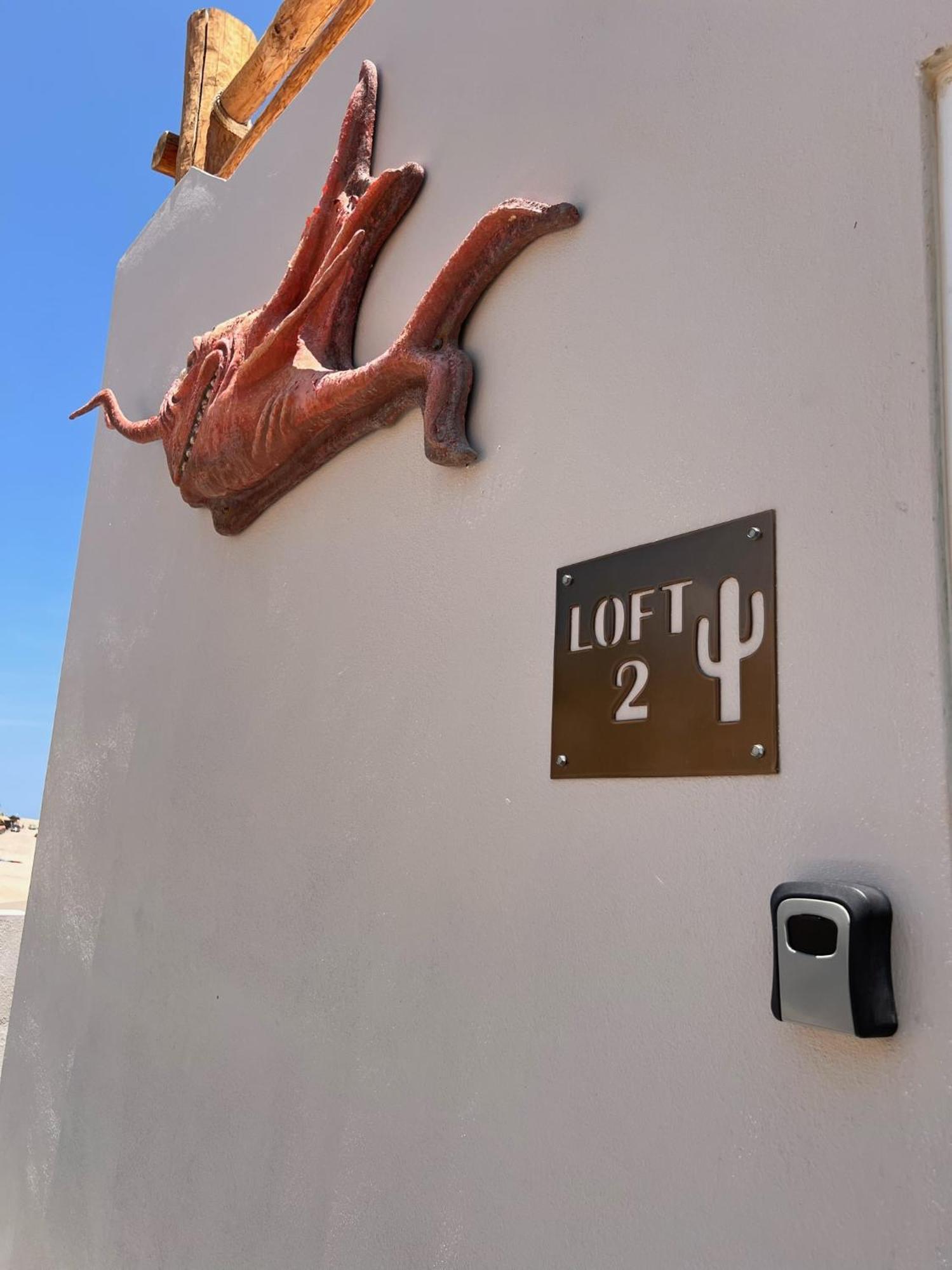 Apartment Front Lofts, La Ventana