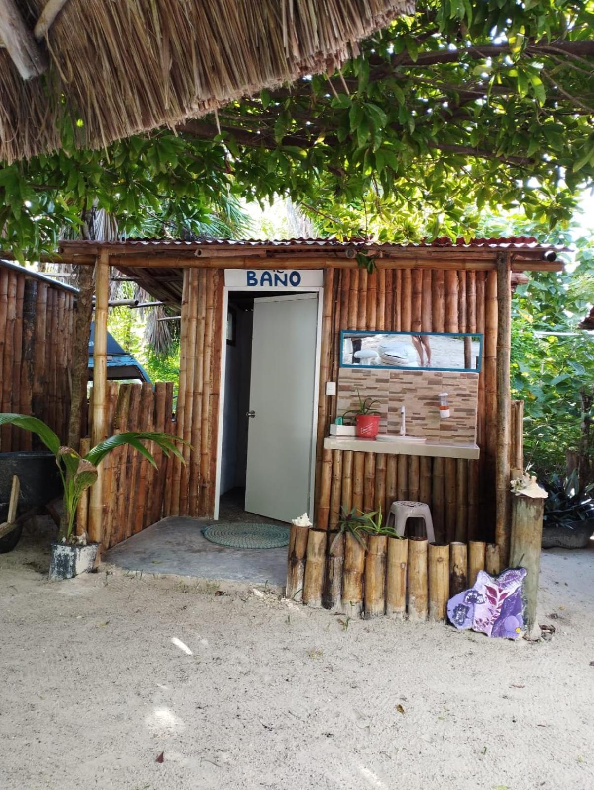 Lunazul Eco-cabana Frente Al Mar Lodge Mahahual