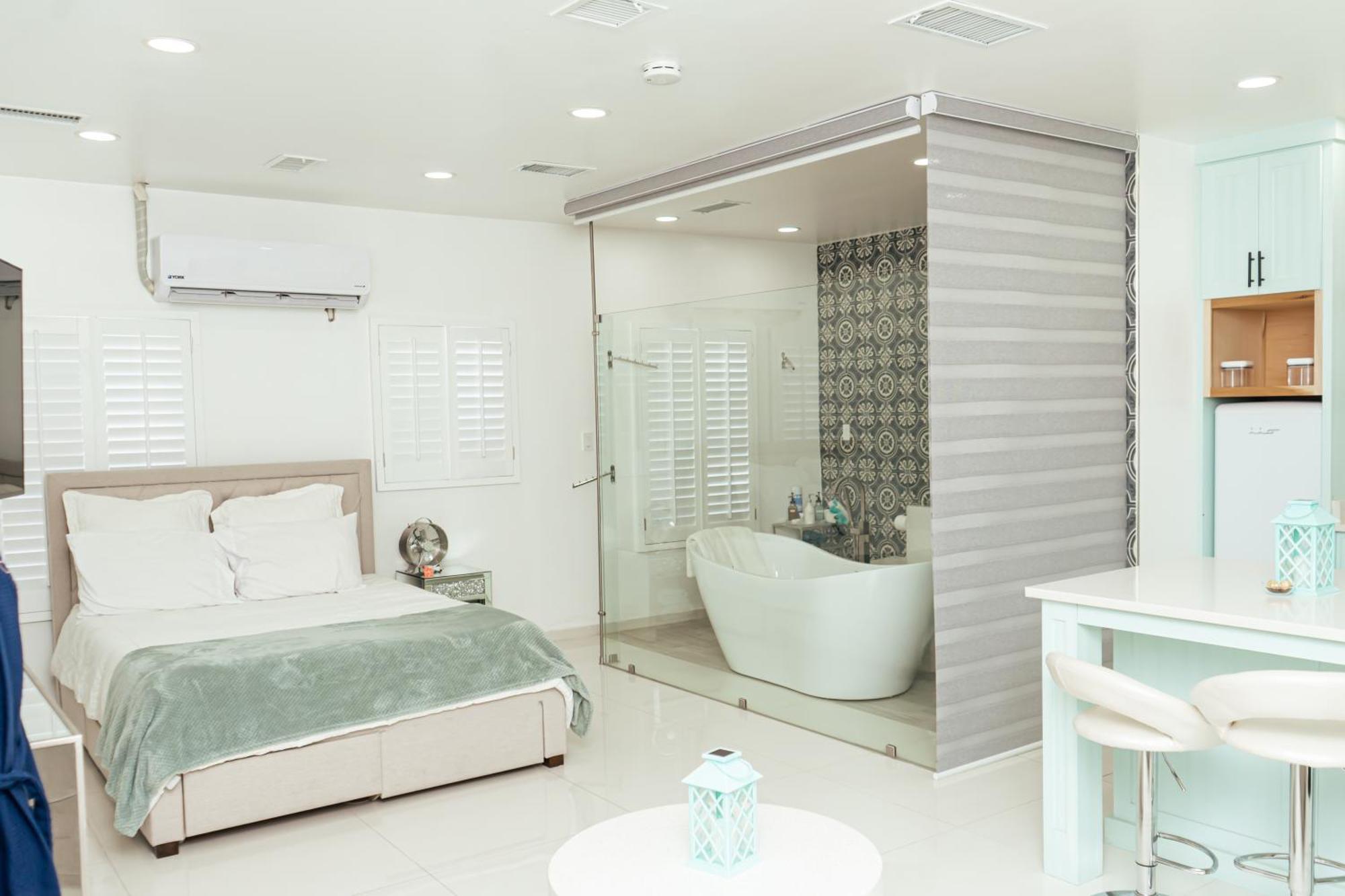 Luxury Lofts With Private Pool