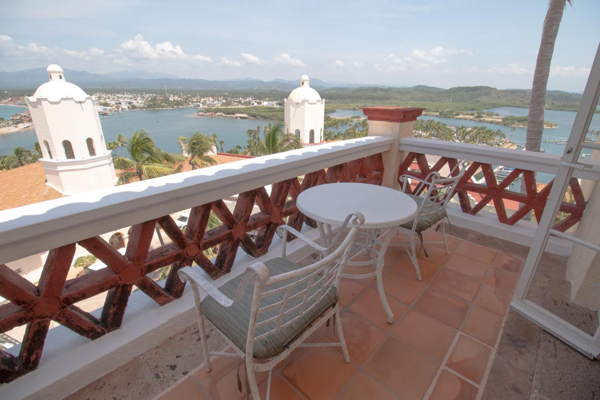 Hotel Grand Isla Navidad Golf & With Marina