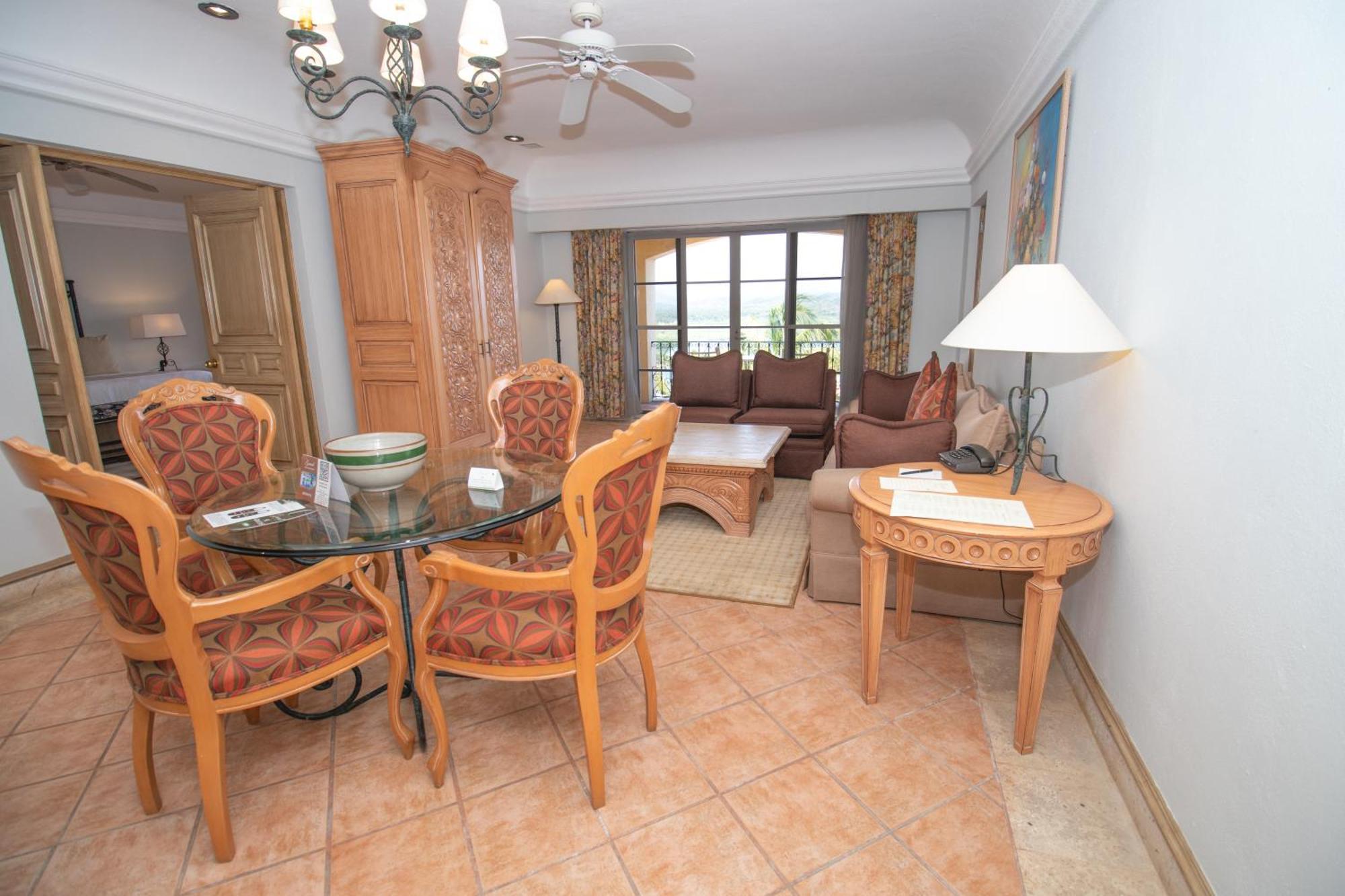 Hotel Grand Isla Navidad Golf & With Marina Barra de Navidad