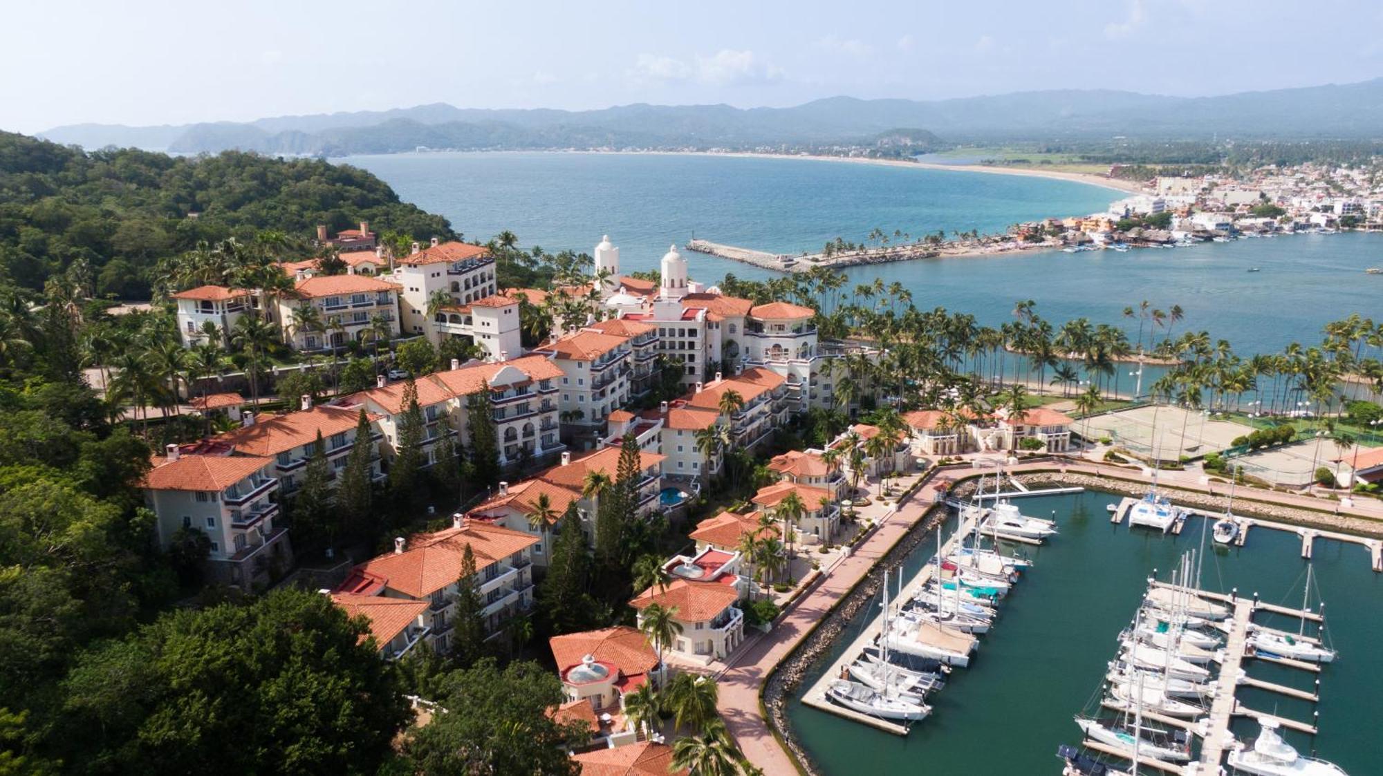 Grand Isla Navidad Golf & With Marina Hotel 5*