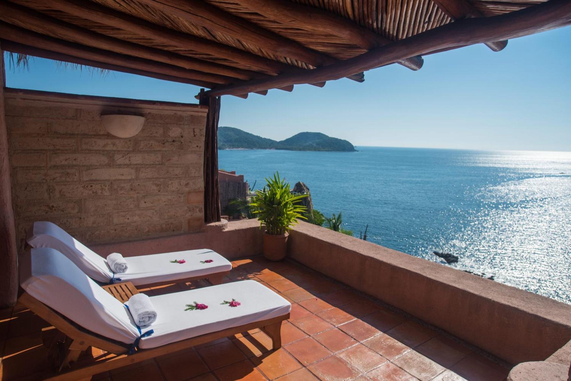 La Casa Que Canta (adults Only) Hotel