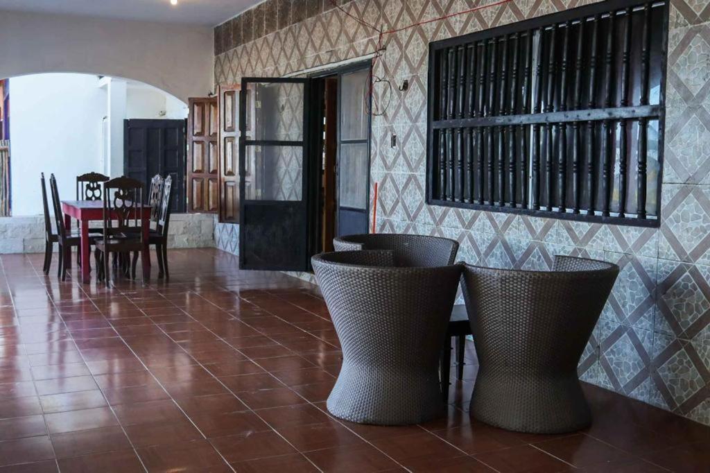 Casa Mate Beachfront