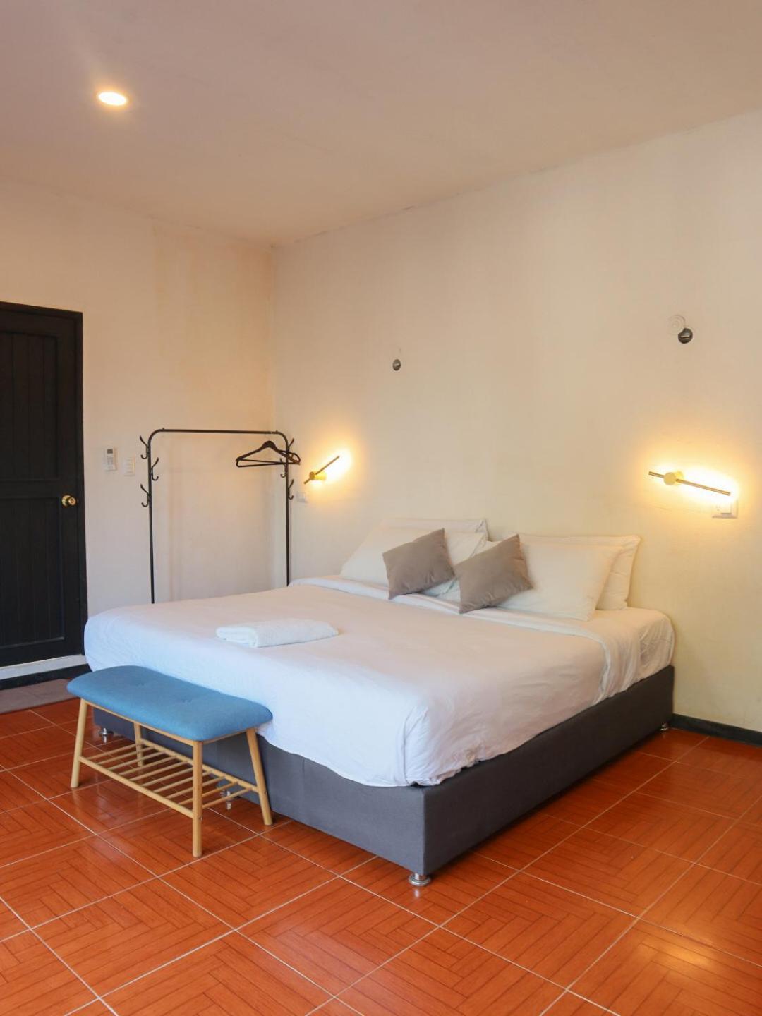 Casa Mate Beachfront Aparthotel El Cuyo