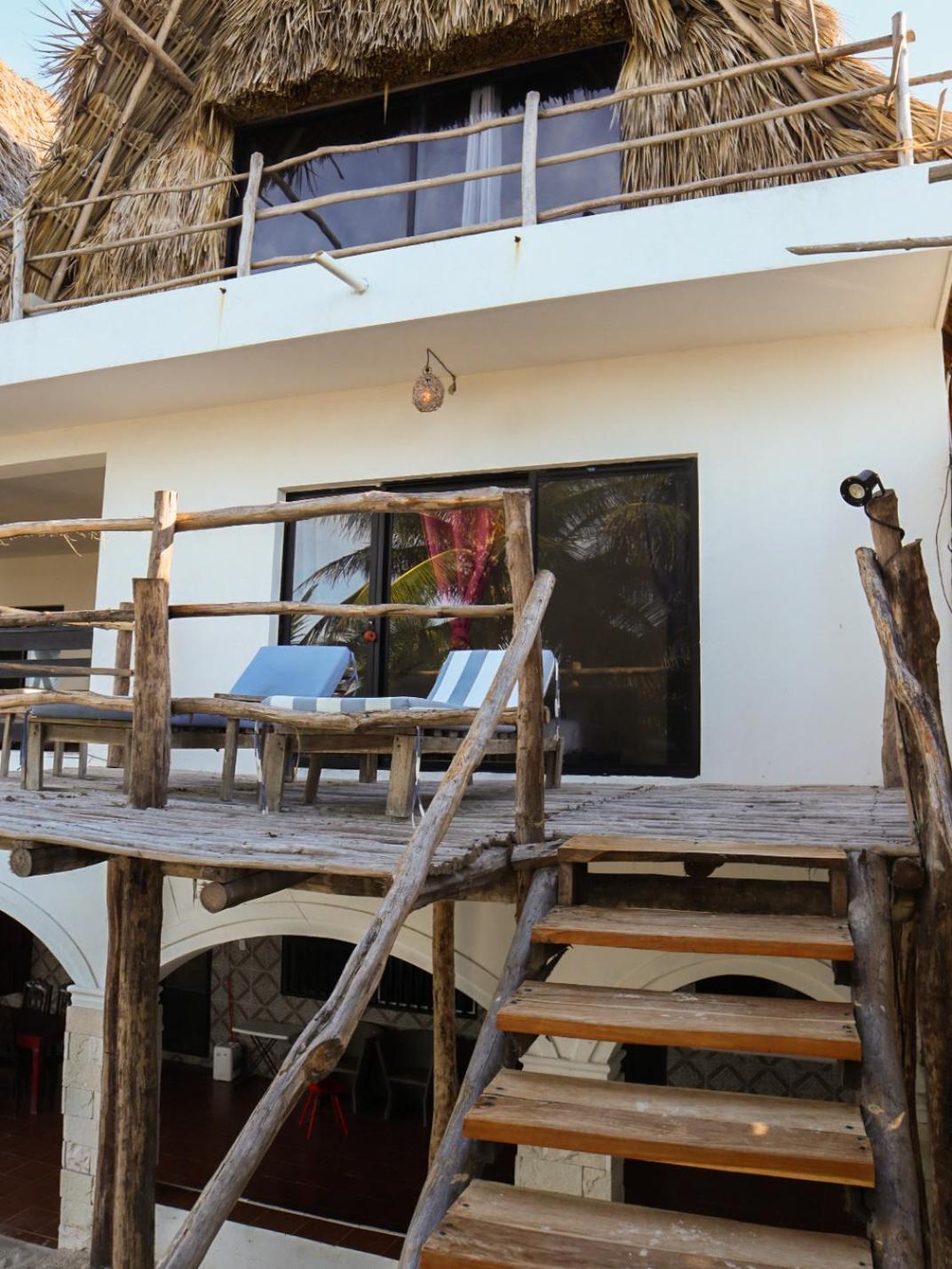 Casa Mate Beachfront Aparthotel *