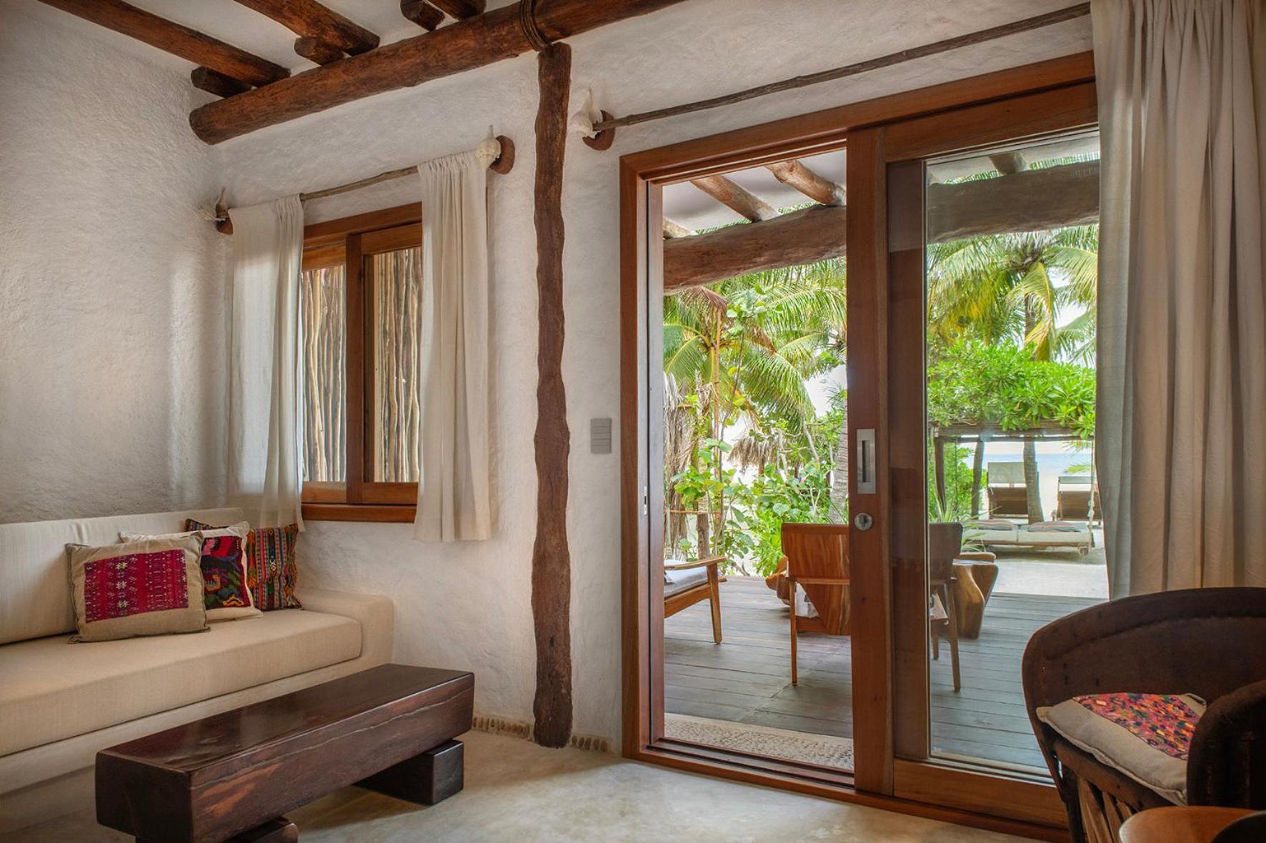 Mawimbi Boutique Hotel *