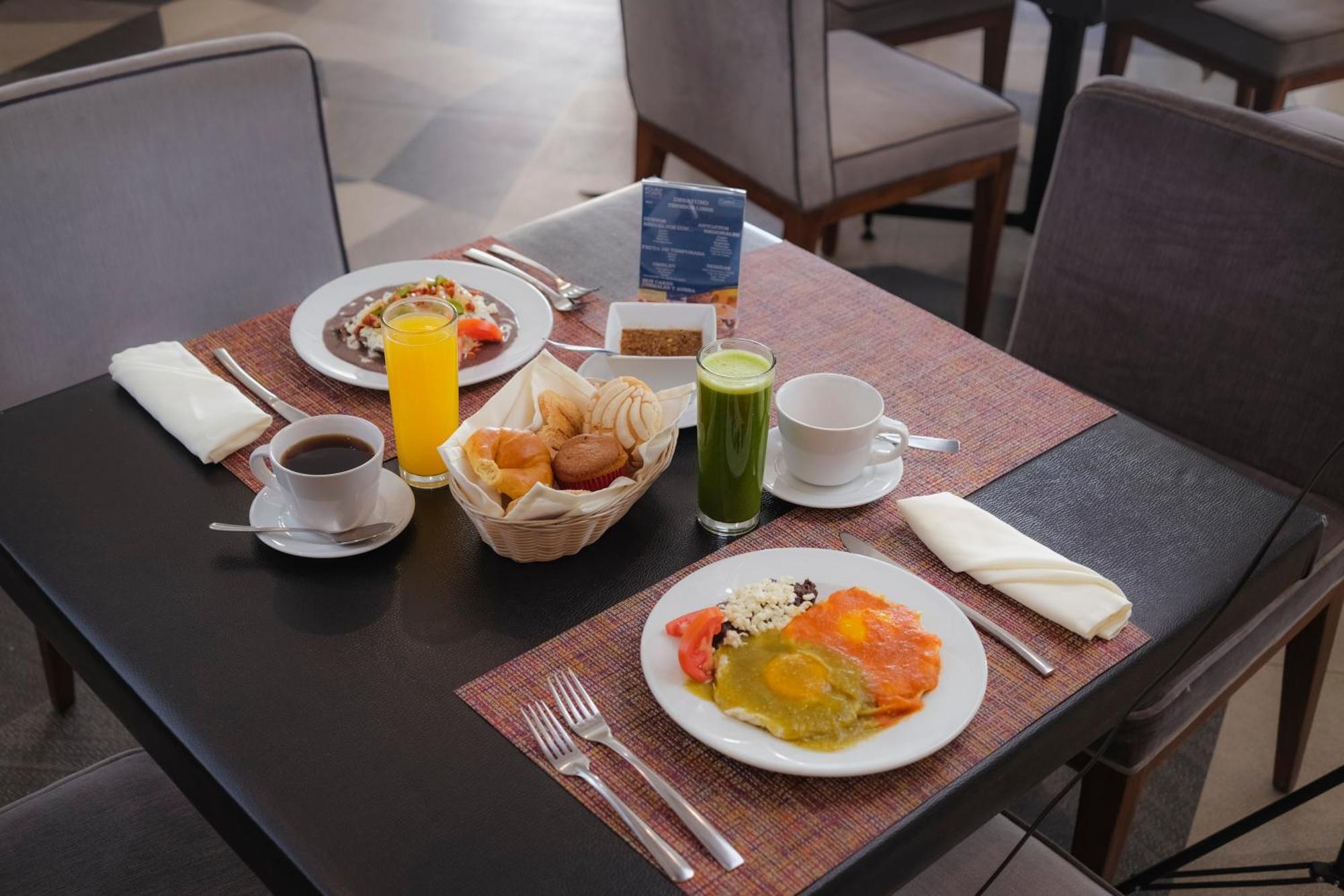 Four Points By Sheraton Hotel 4*