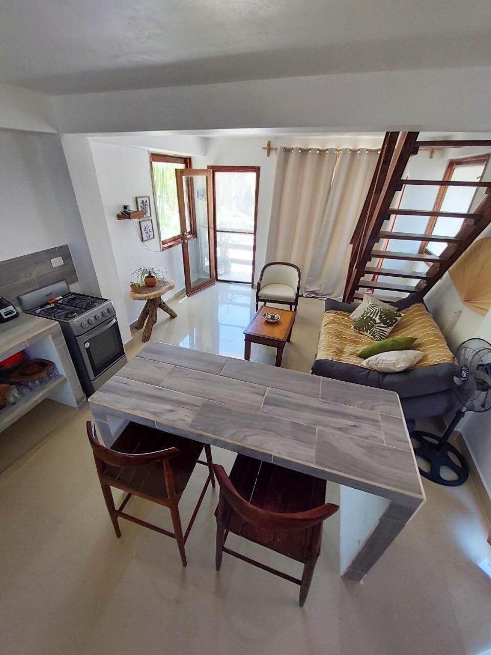 Casa Tropicana * El Cuyo