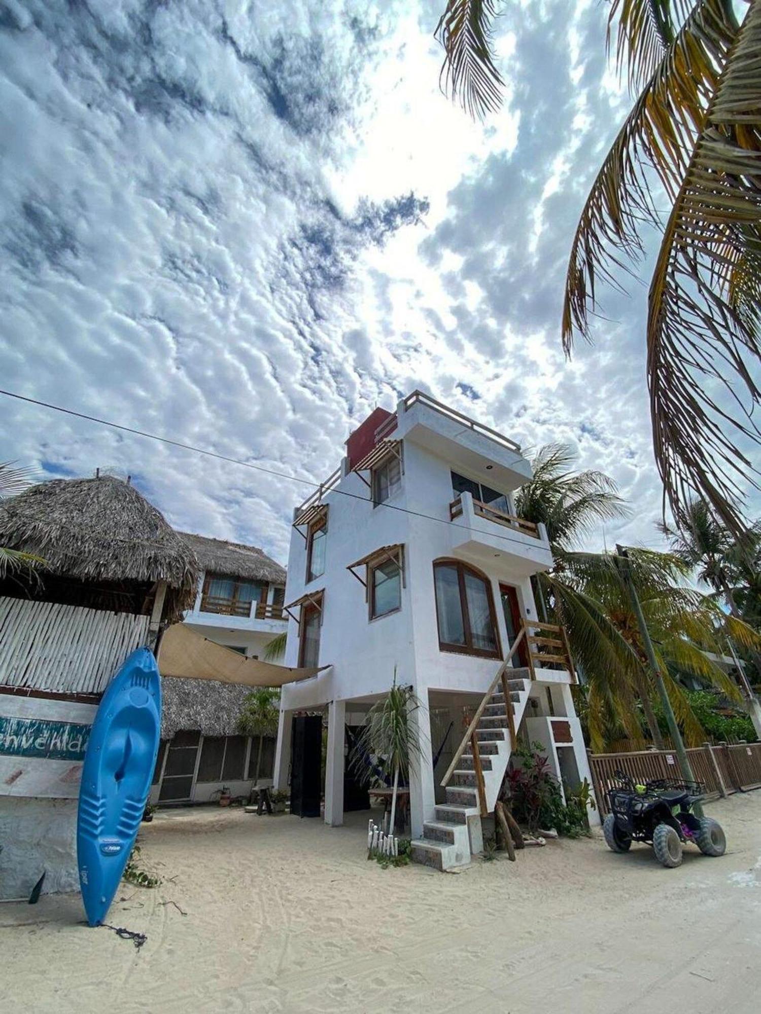 Casa Tropicana Resort *