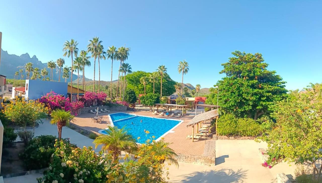 Tripui Hotel 4*