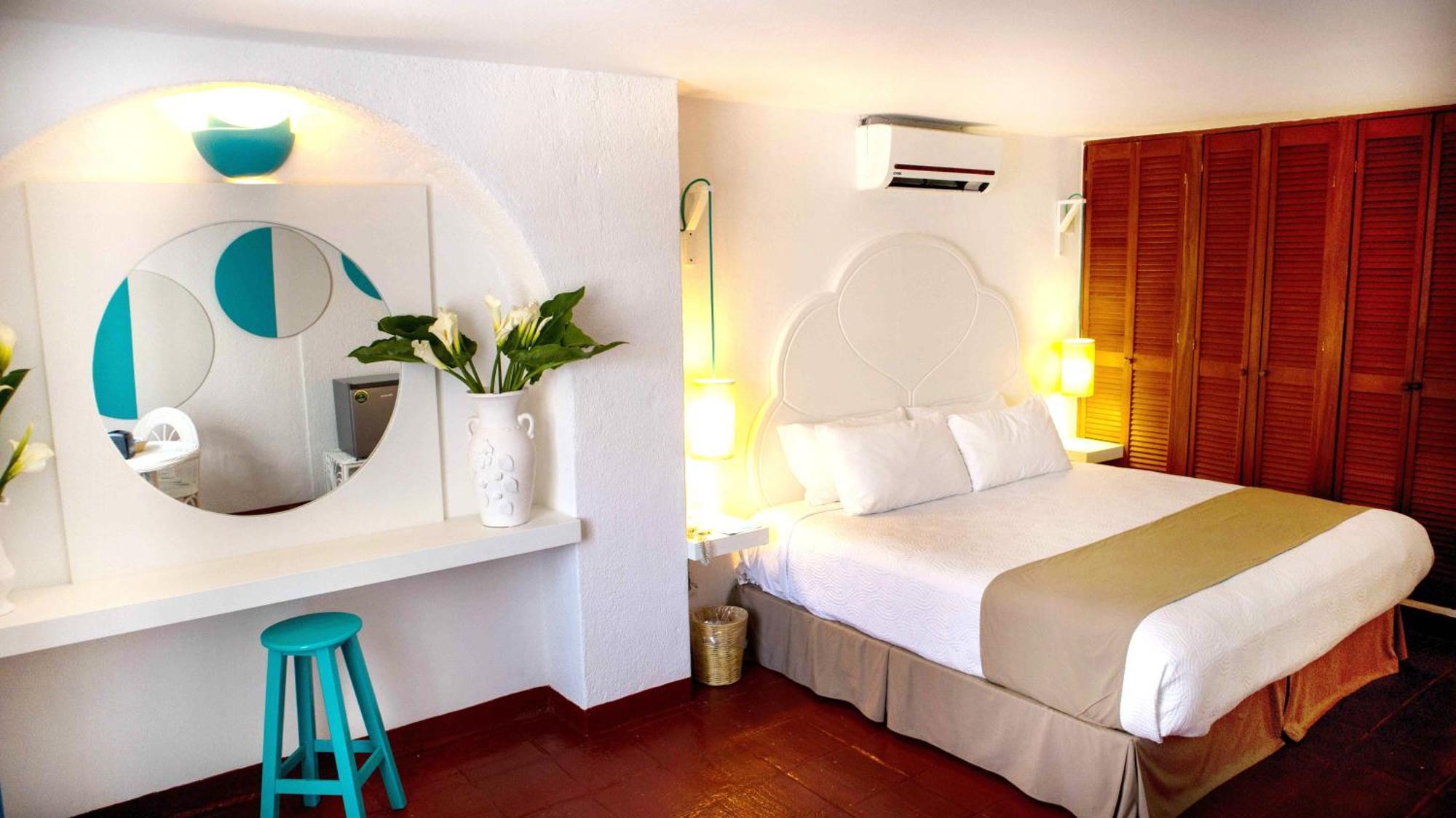 Marina & Club Hotel Santa Cruz Huatulco