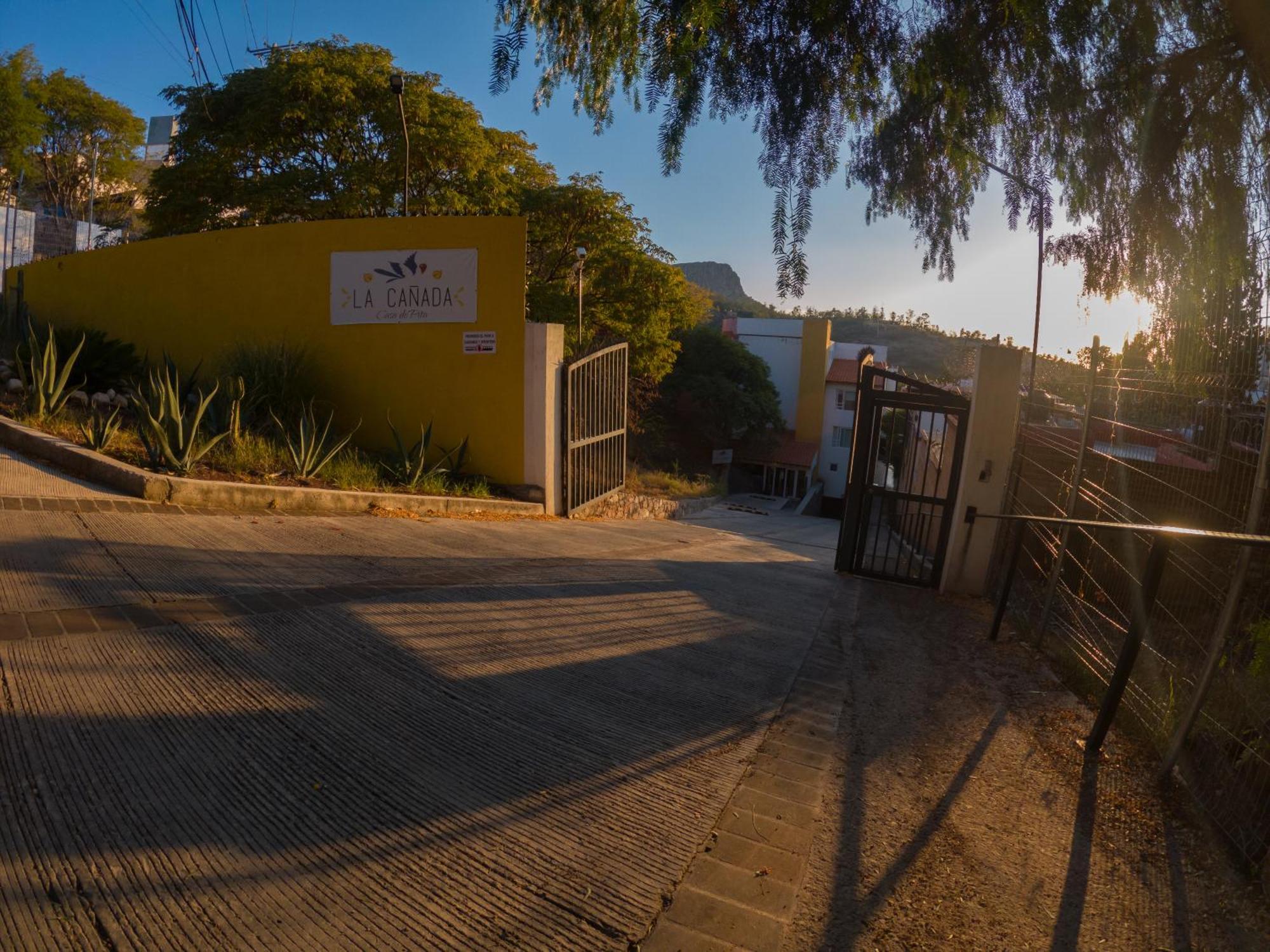 La Canada