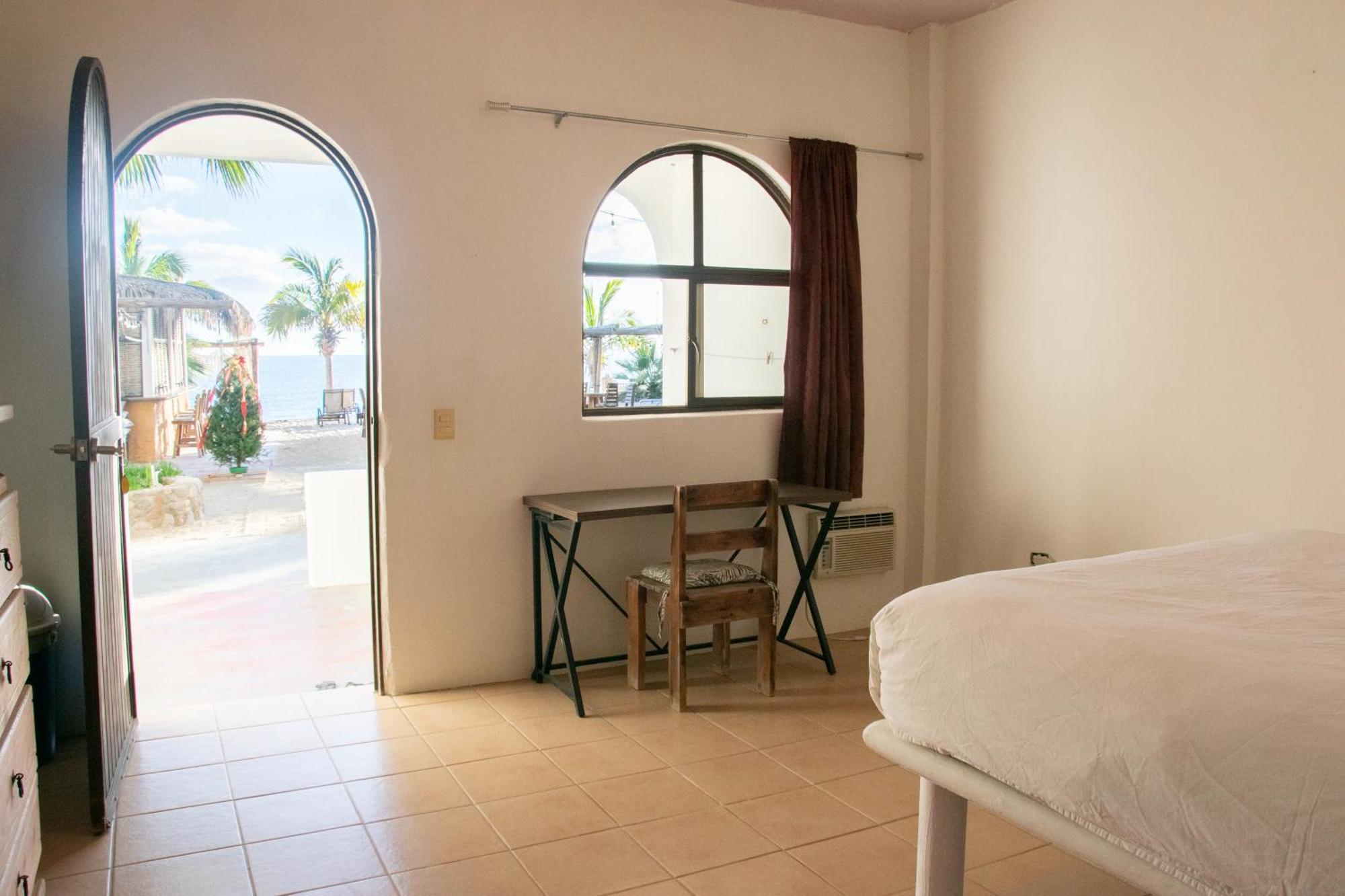 La Ventana Beach Hotel *