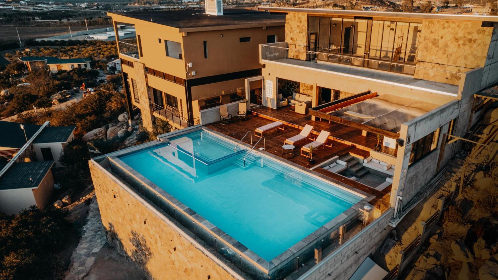 Hotel Contemplacion &