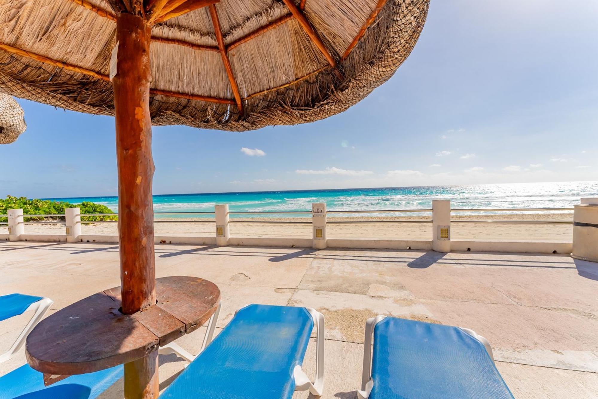 Apartment Amazing Caribbean Ocean View At Marlin In
