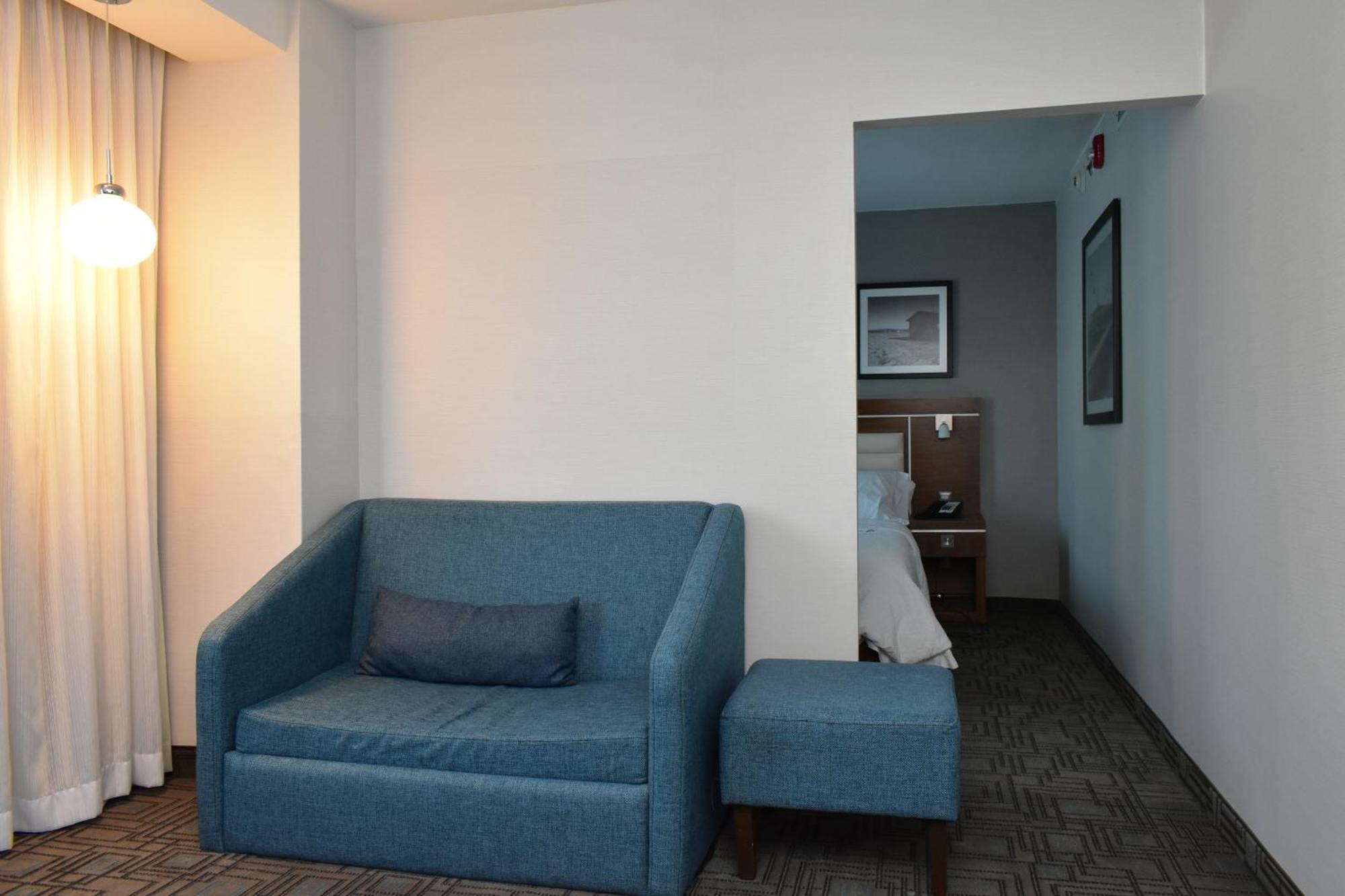 Hampton By Hilton Hotel 3*